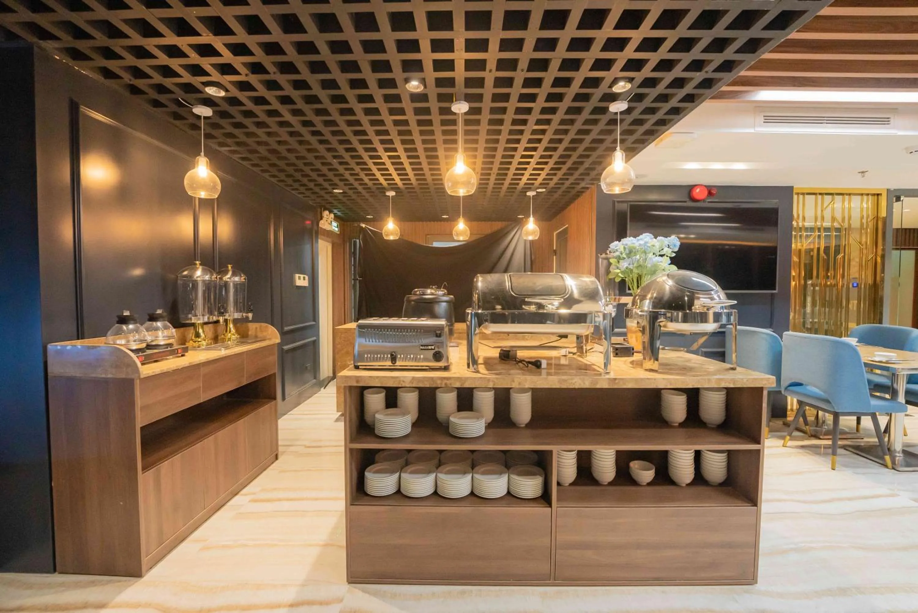 Restaurant/places to eat in MERIA Hotel Quy Nhơn