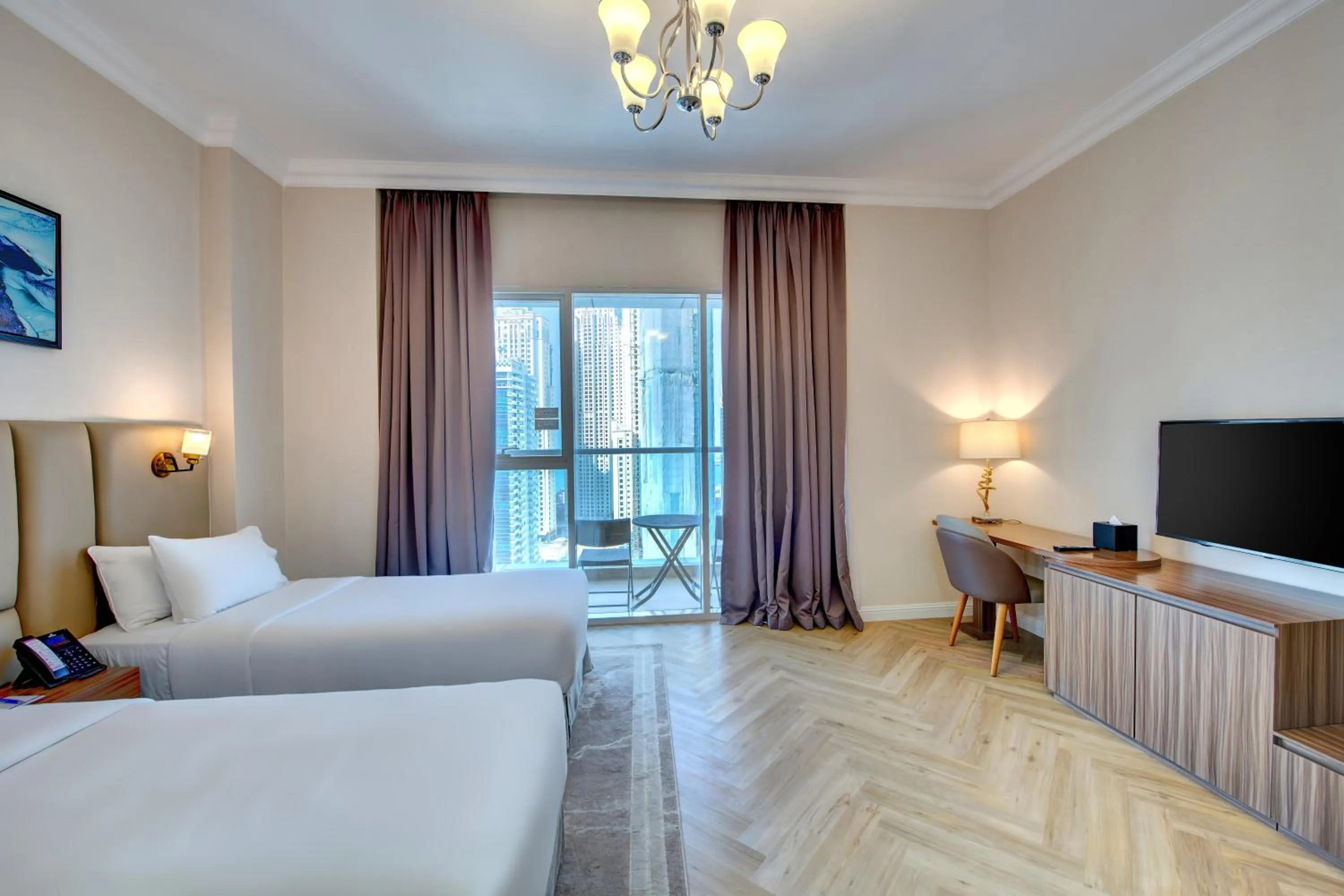 Bedroom, Bed in Royal Regency Suites Marina