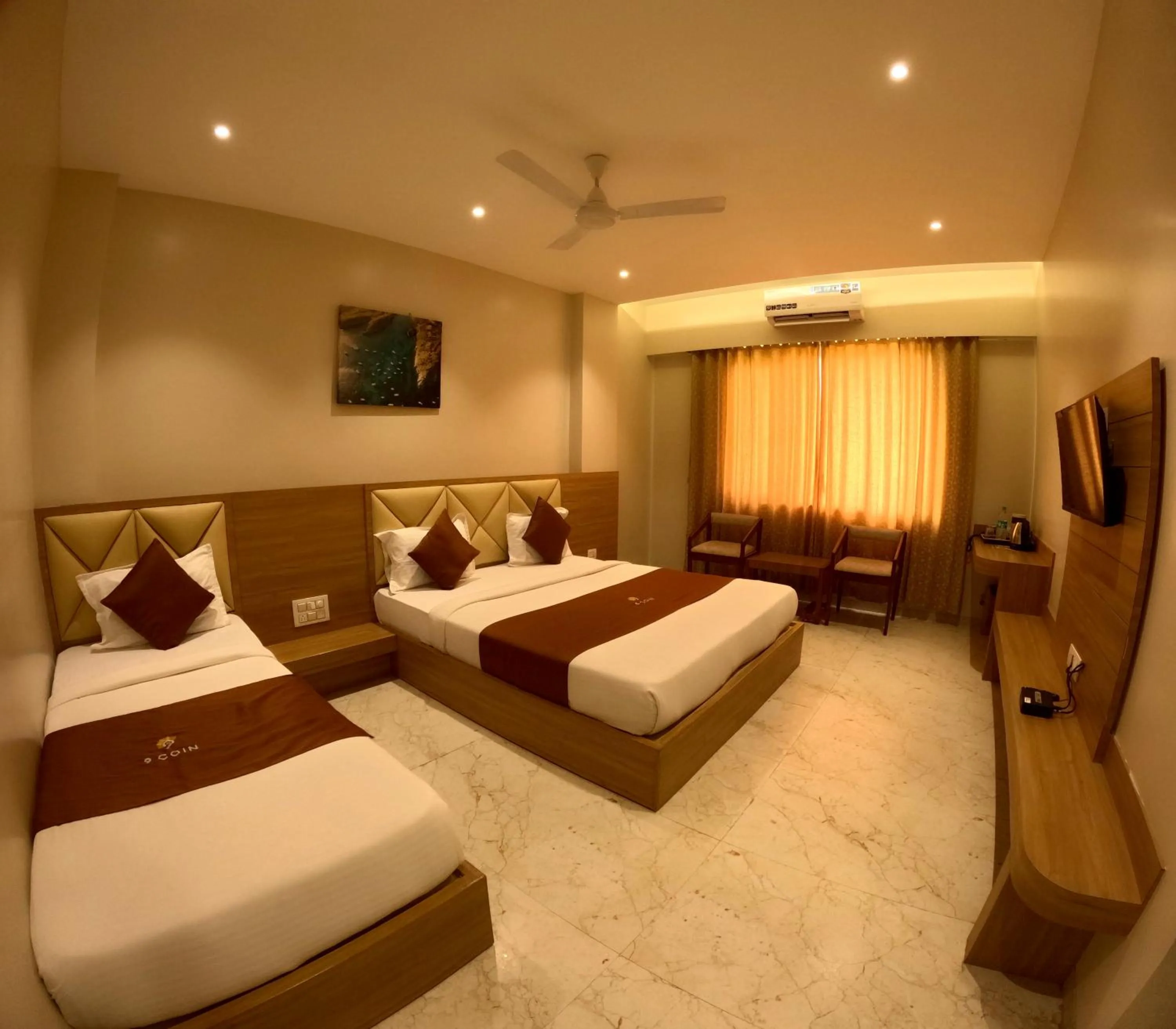 View (from property/room), Bed in Hotel 9 Coin