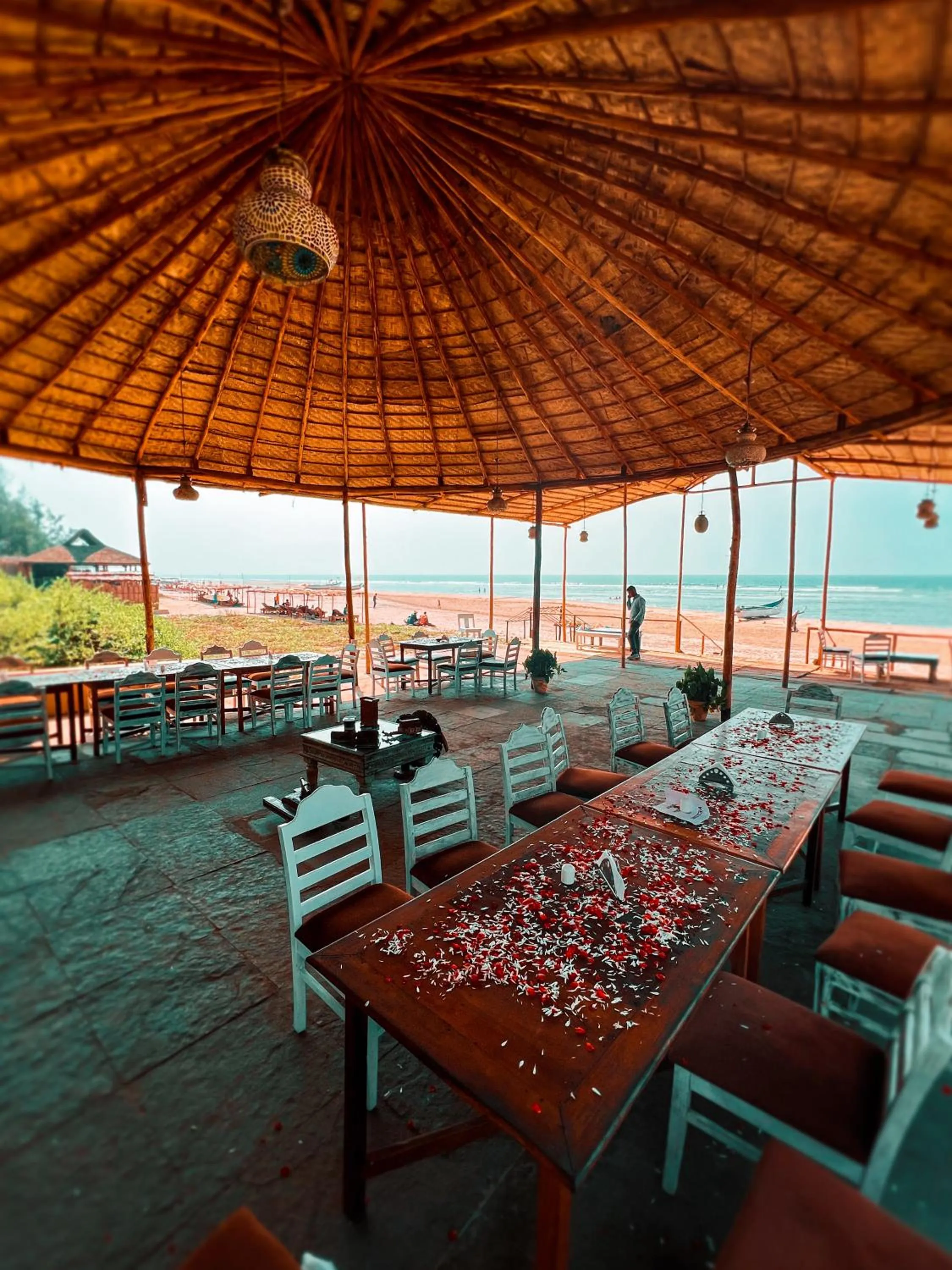Restaurant/places to eat in Nalanda Retreat Goa By Mandrem Beach