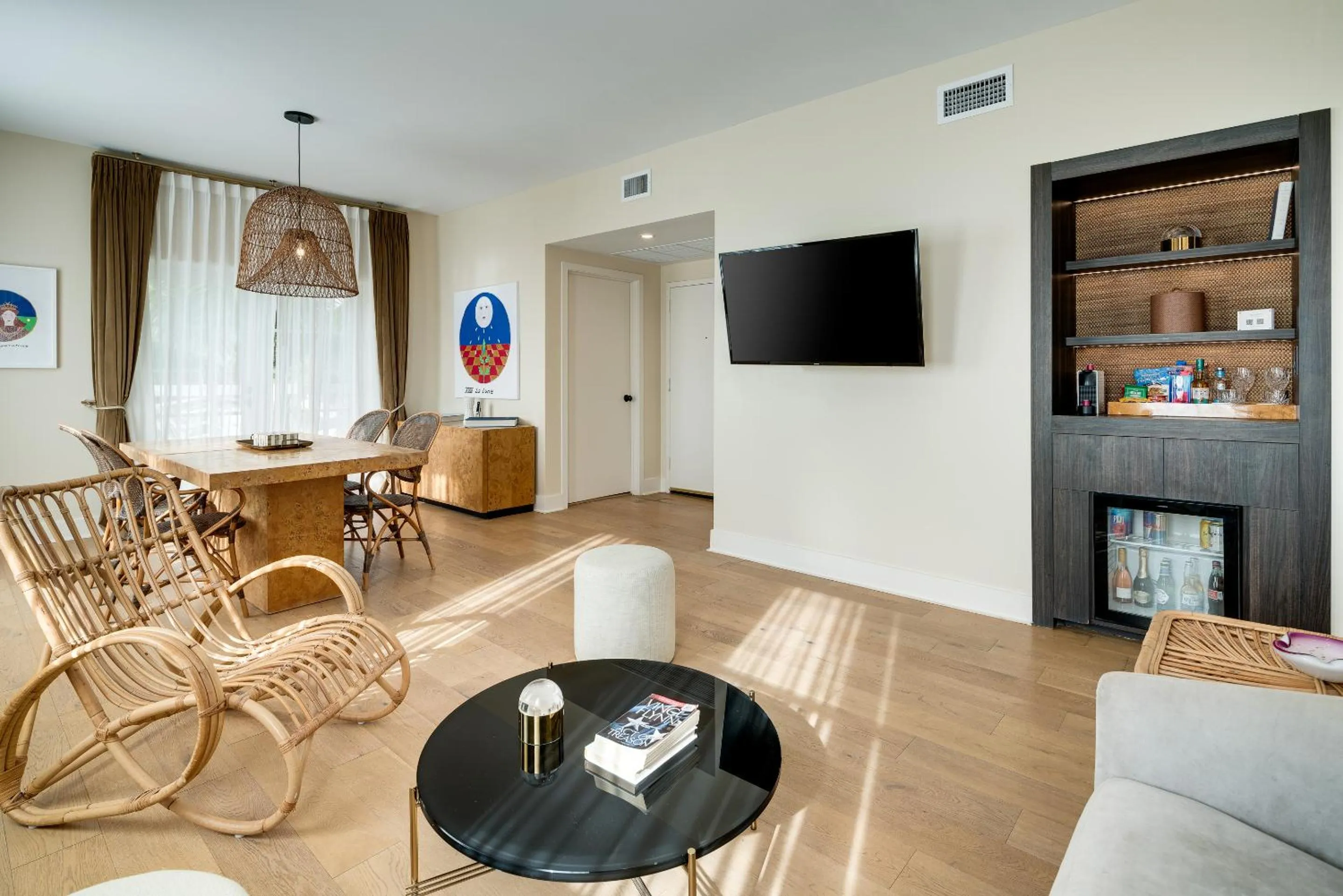 TV and multimedia in The Savoy Hotel & Beach Club