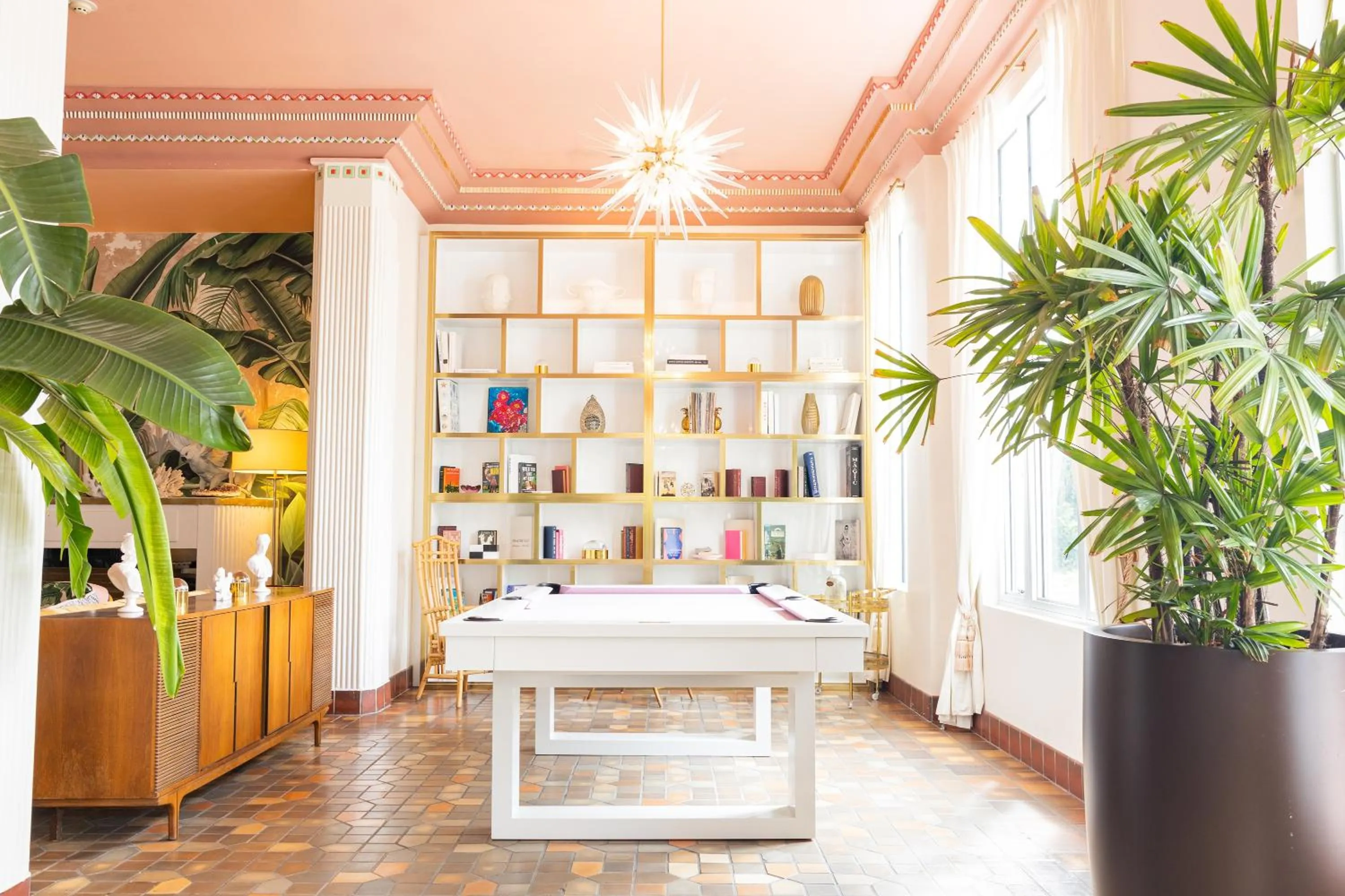 Lobby or reception in The Savoy Hotel & Beach Club