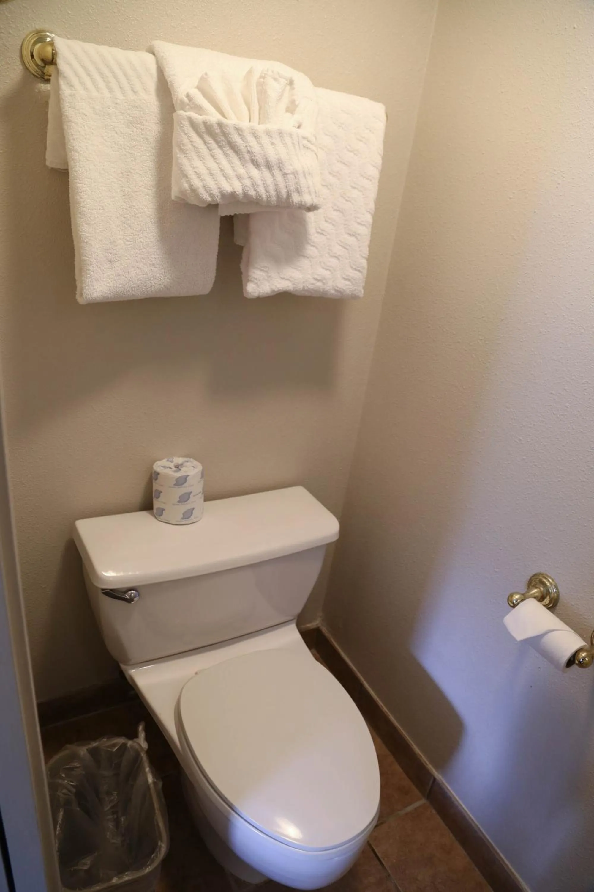 Bathroom in Destiny Palms Hotel Maingate West