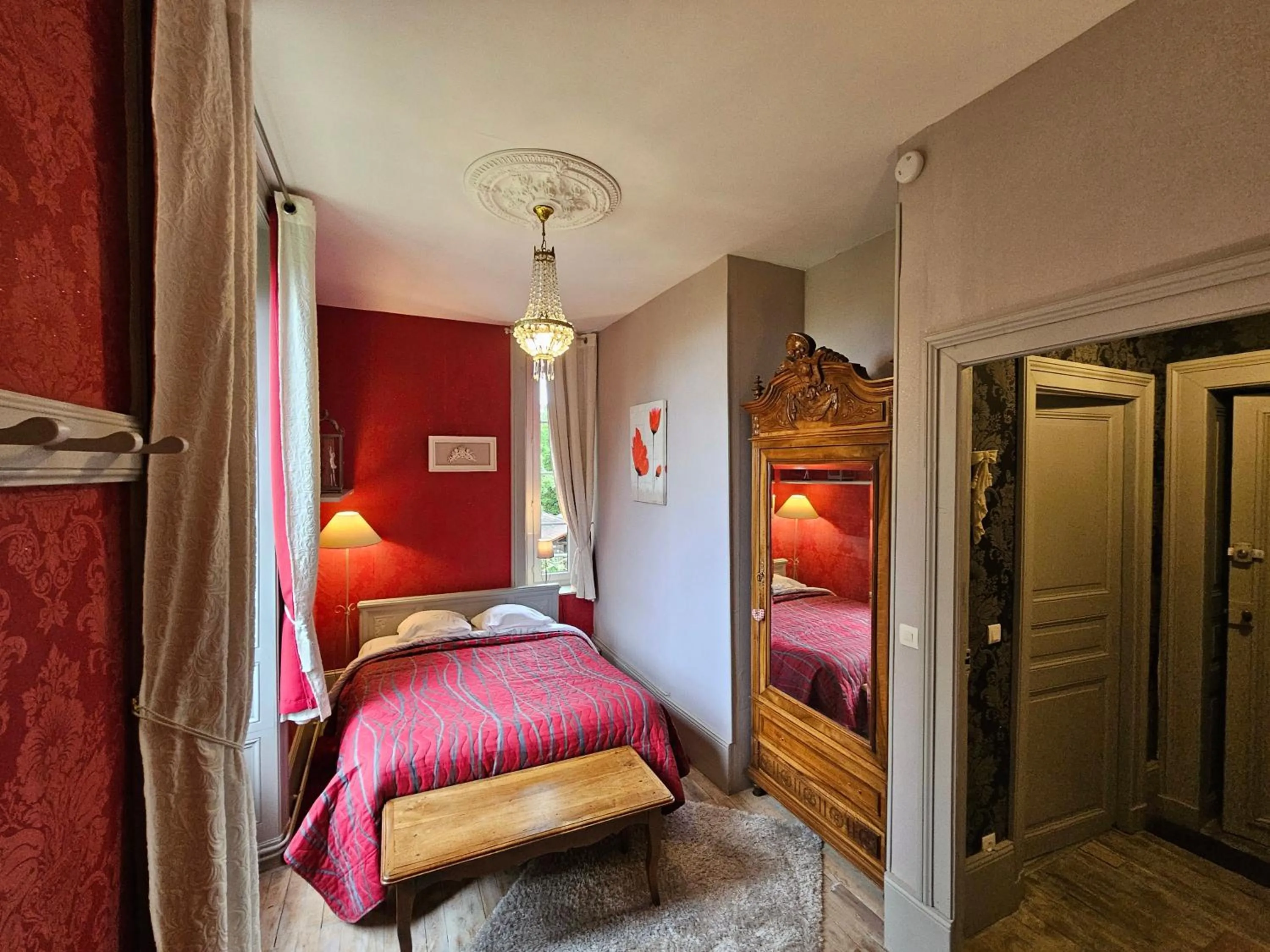 Bed in Château de MontSablé