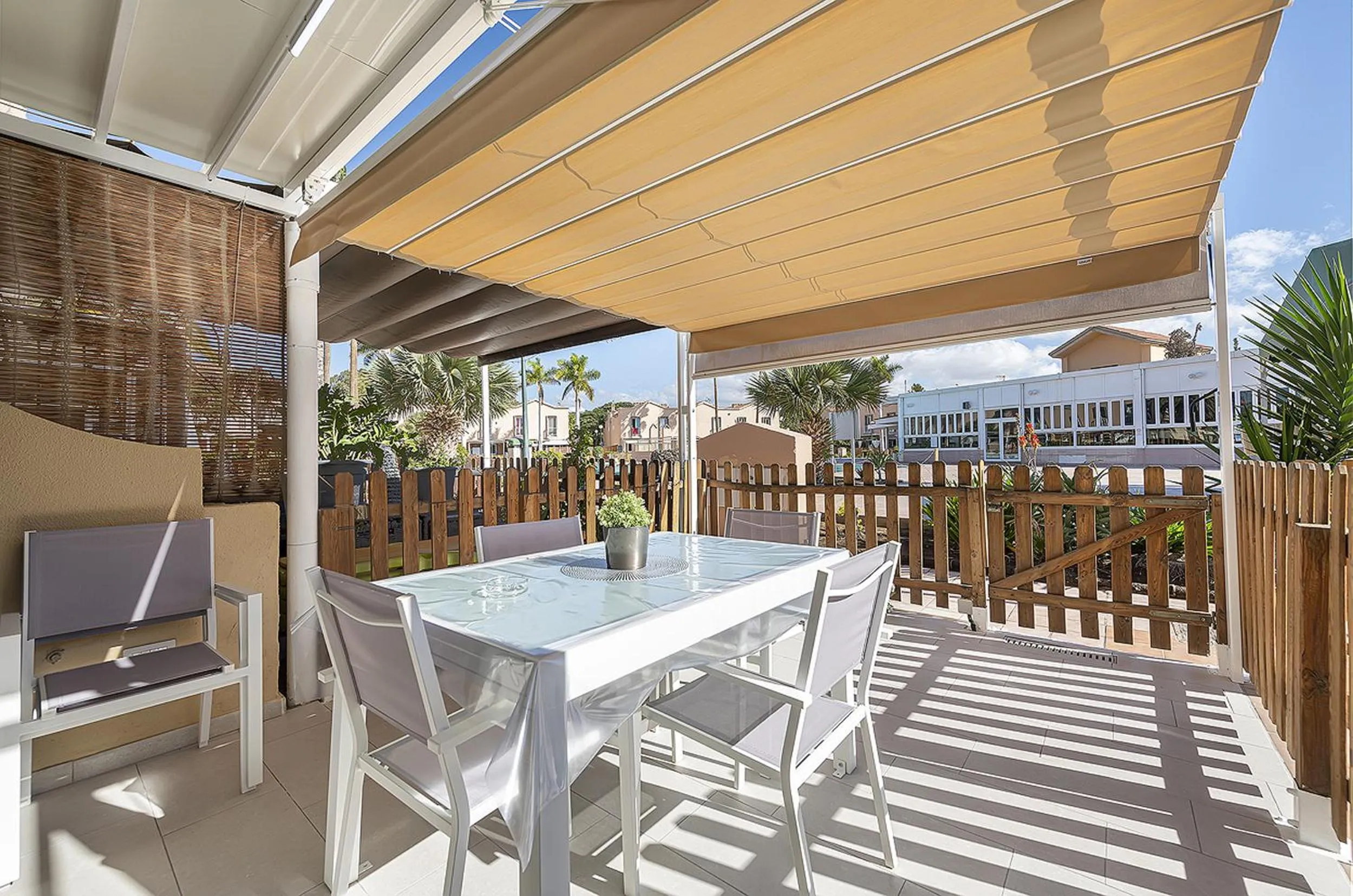 Balcony/Terrace in Villetta Green oasis club