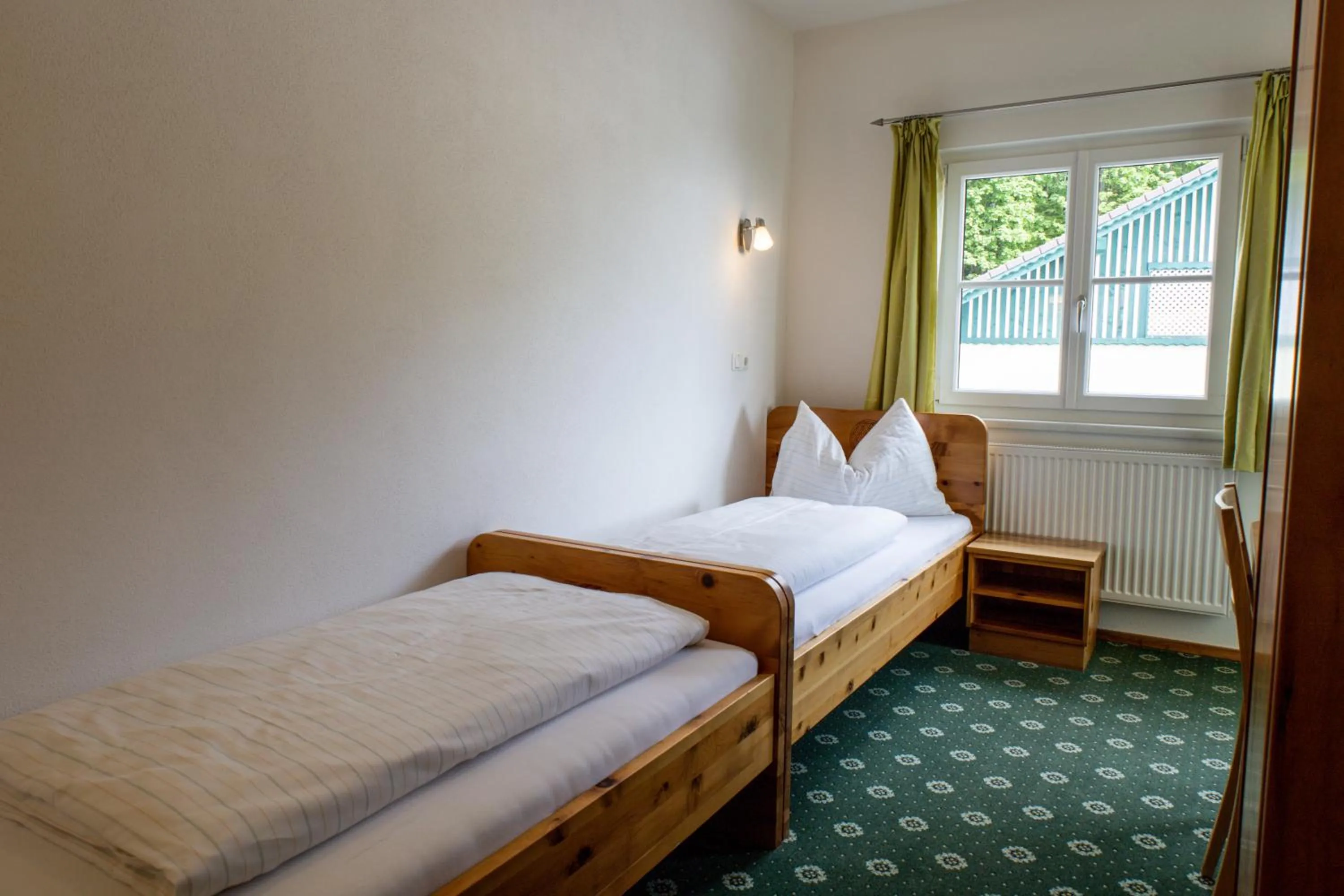 Bed in Gasthof Dreiländereck