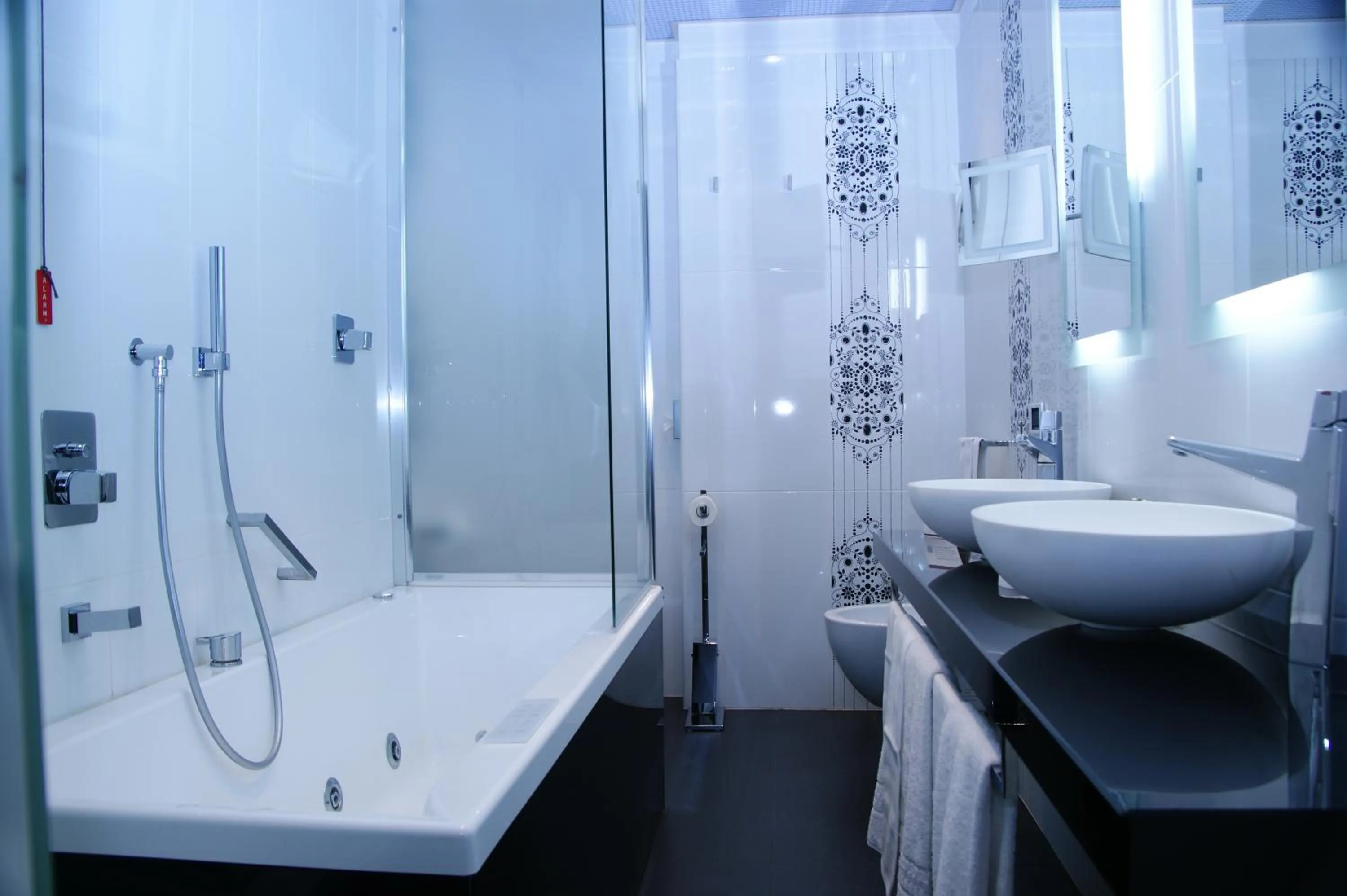 Bathroom in c-hotels Rubens