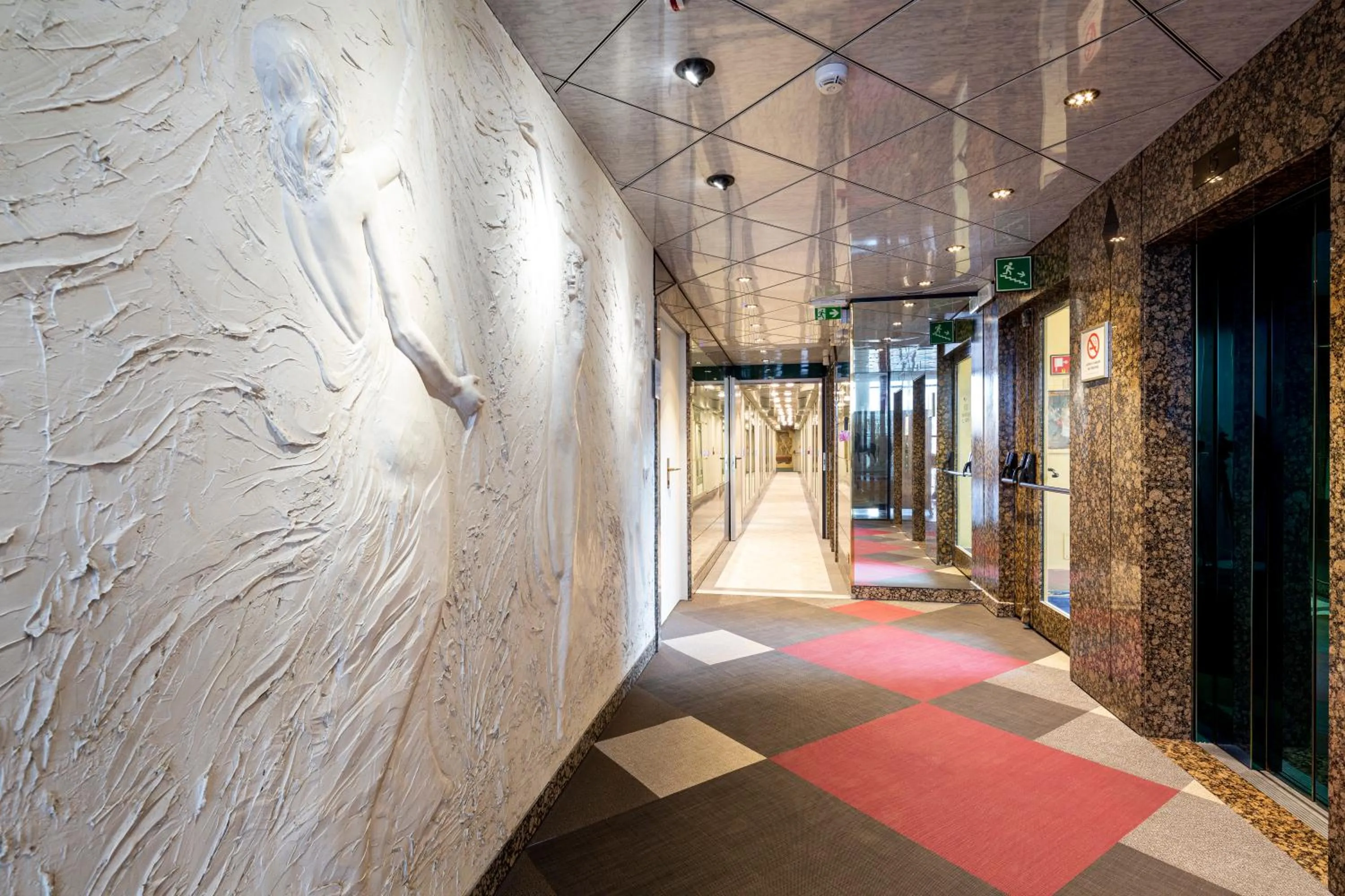 Decorative detail in c-hotels Rubens