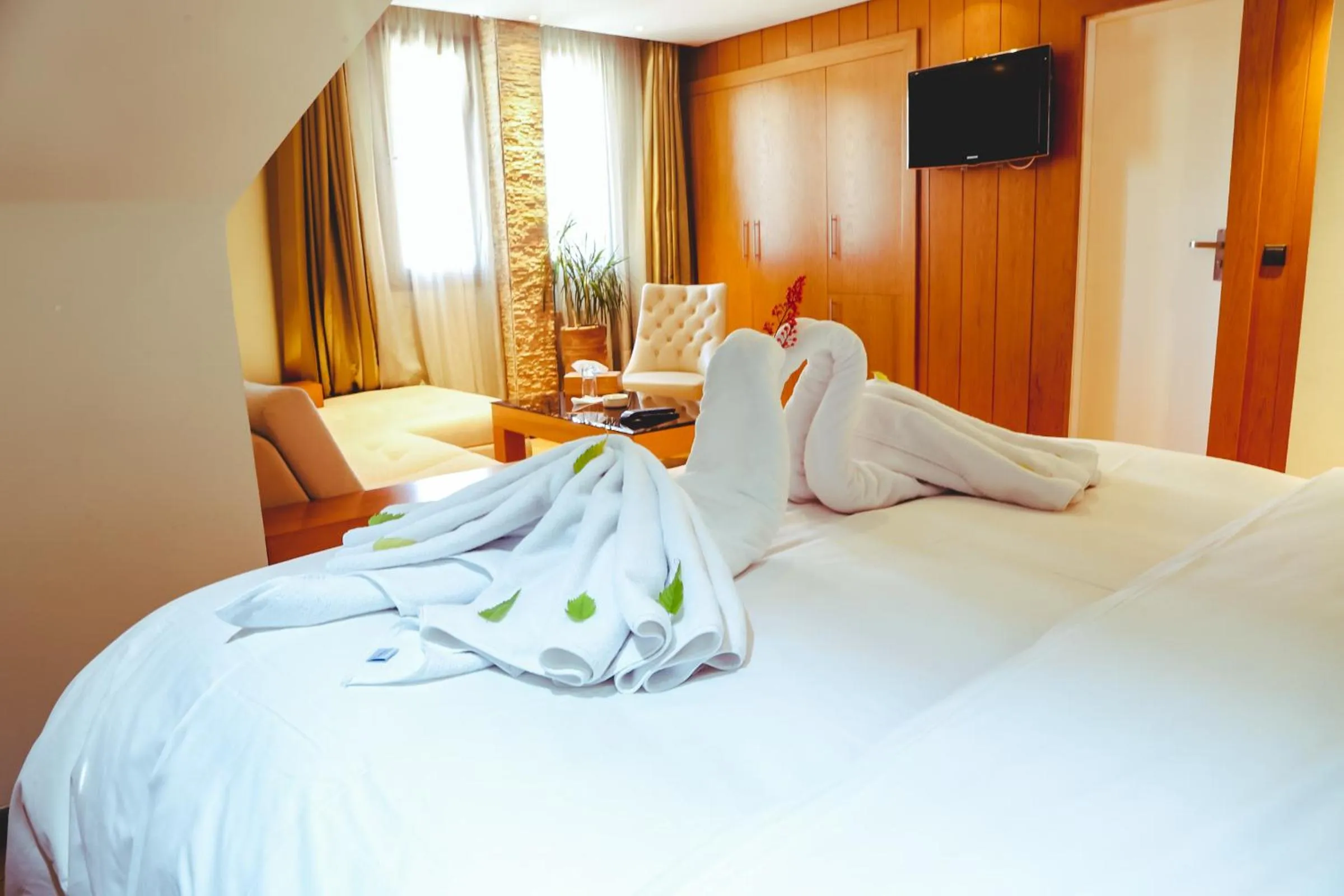 Bed in Hotel Perce Neige