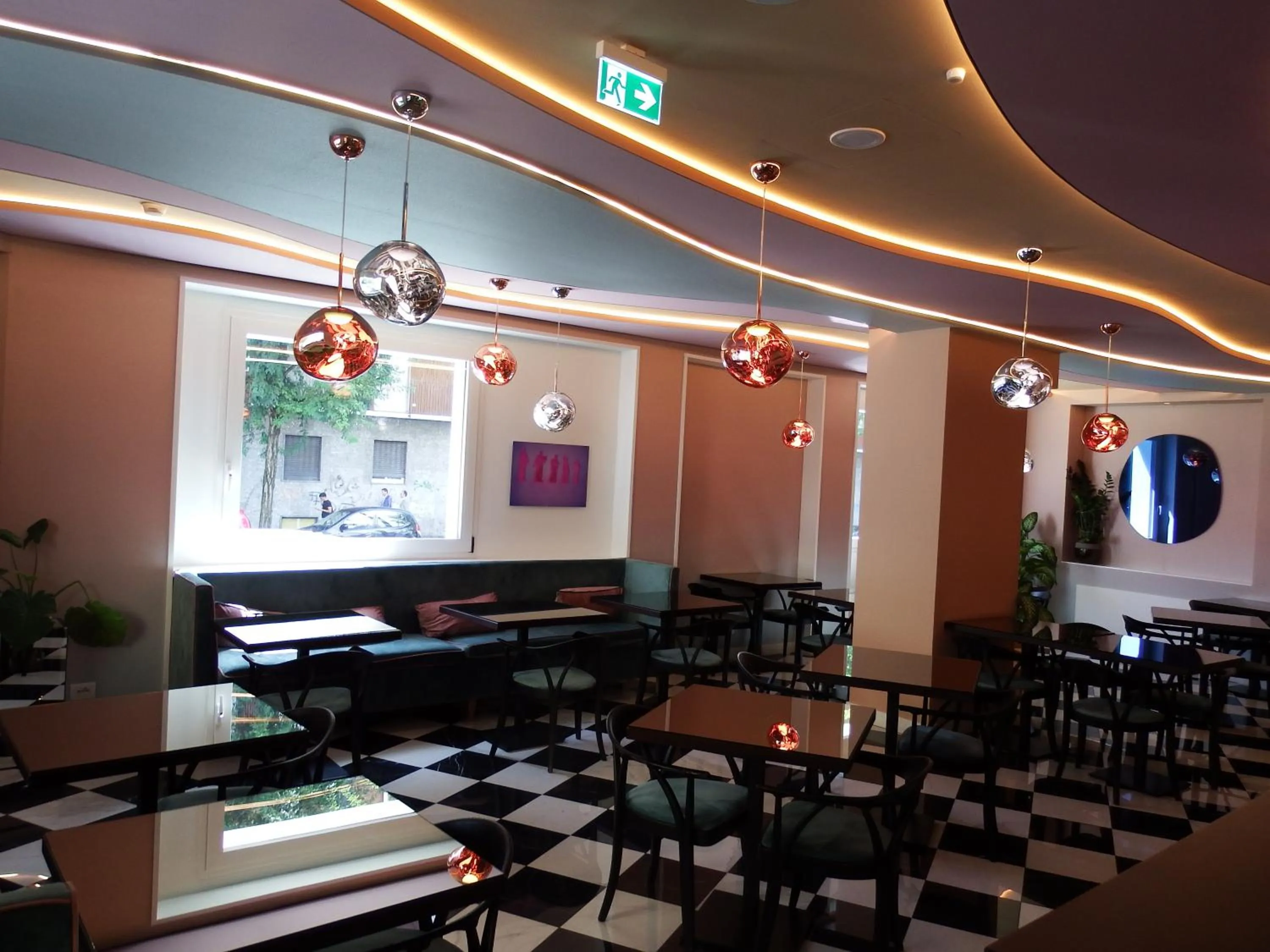 Restaurant/places to eat in Hotel Morfeo