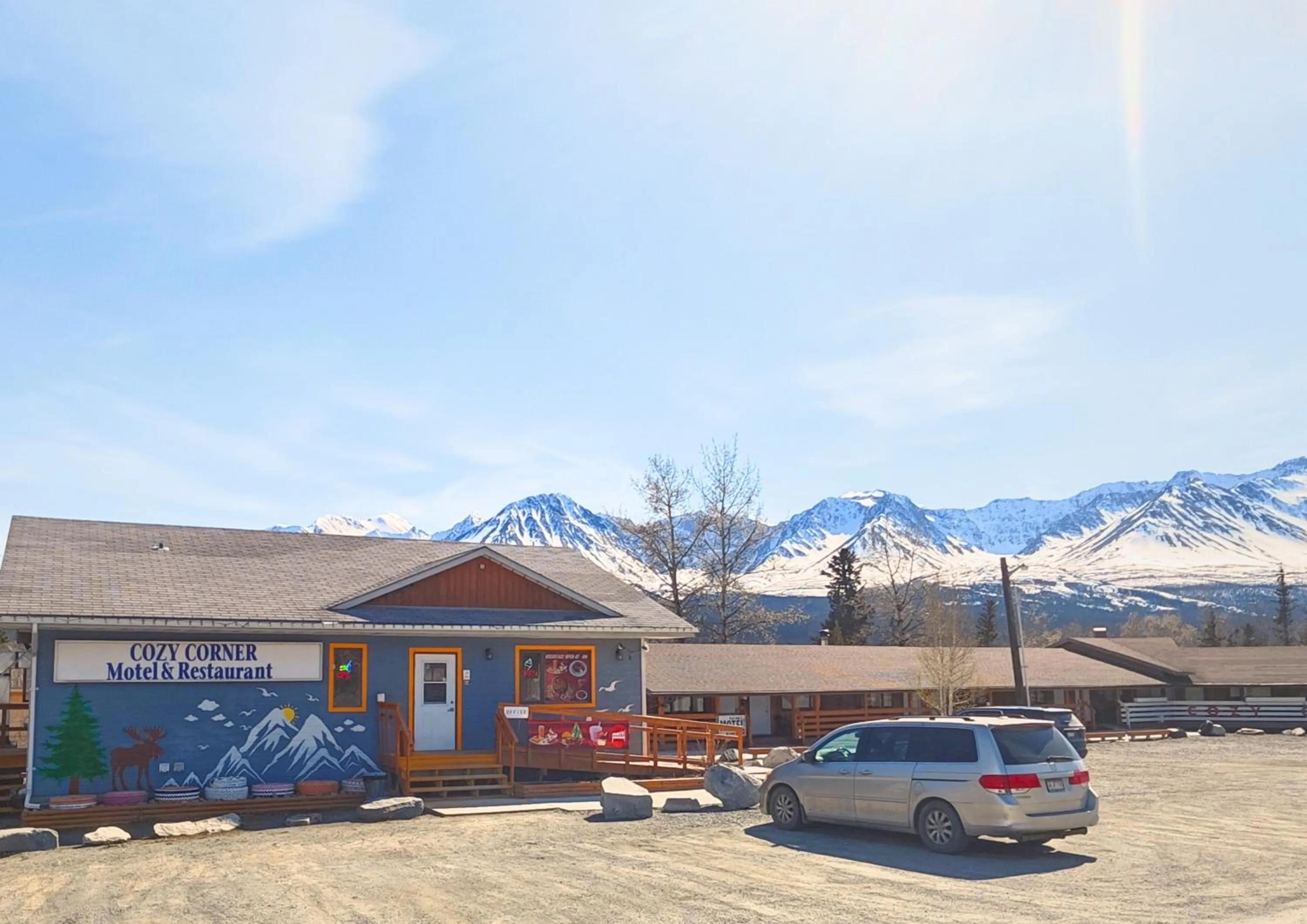 Cozy Corner Motel & Restaurant