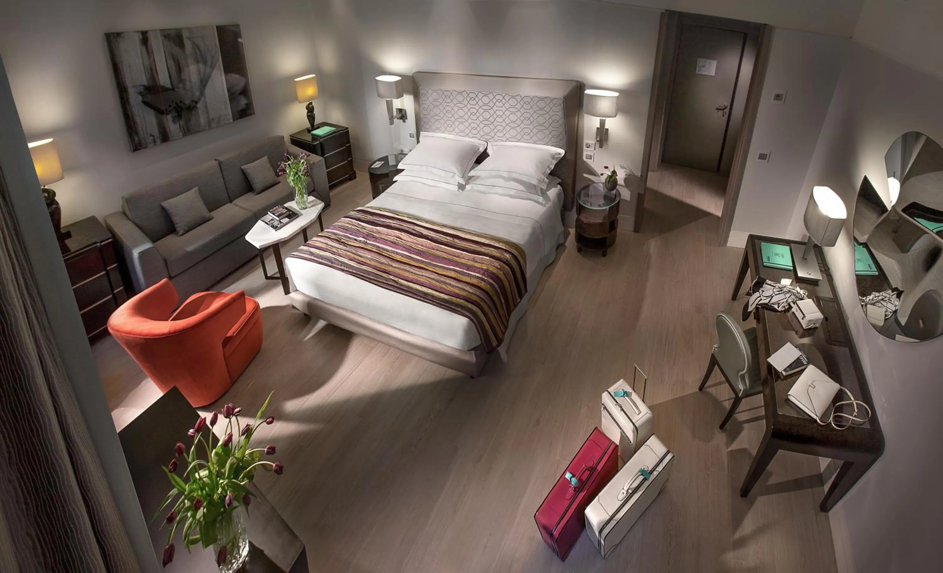 Living room, Bed in Hotel Cavour