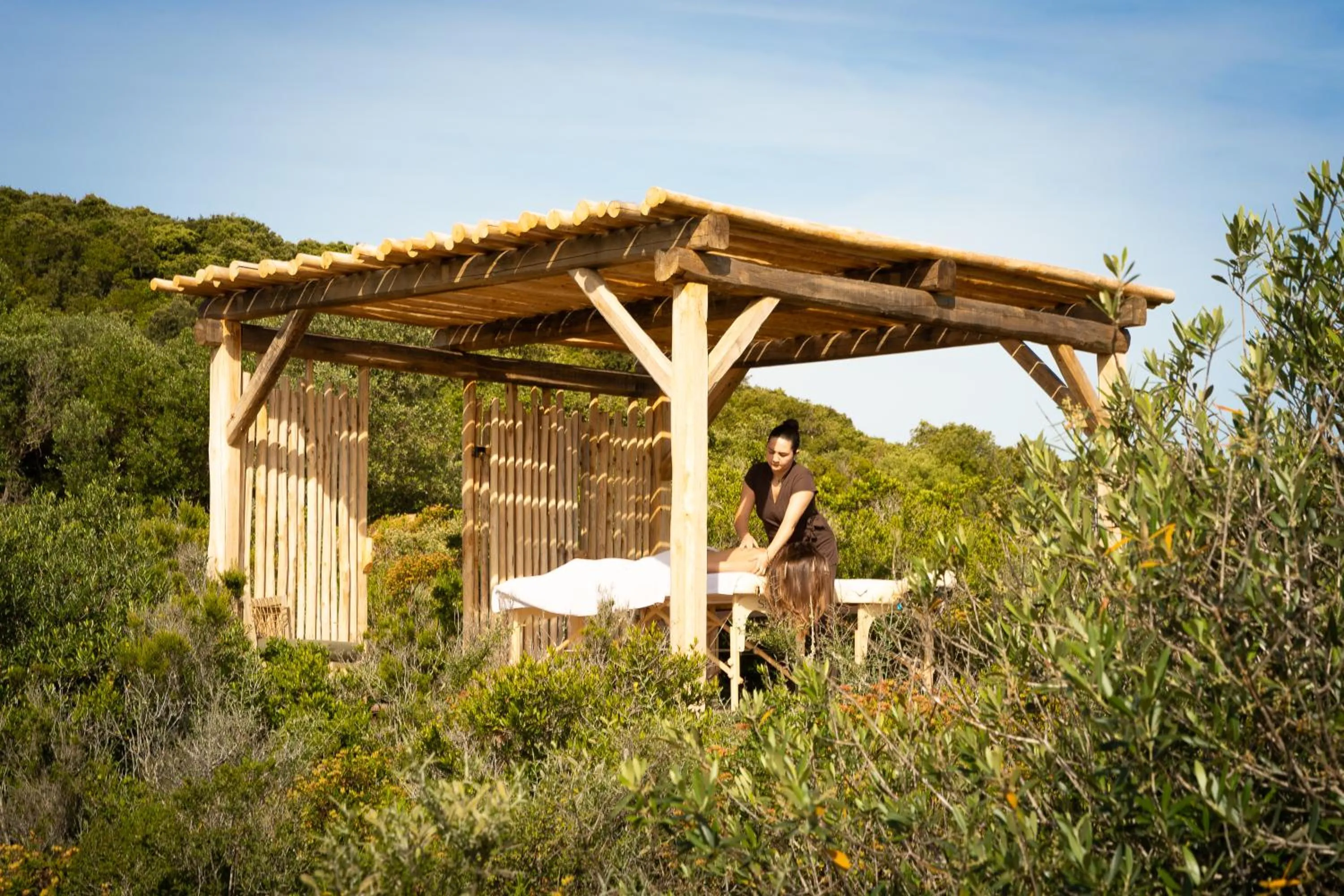 Massage in Hôtel Version Maquis Santa Manza