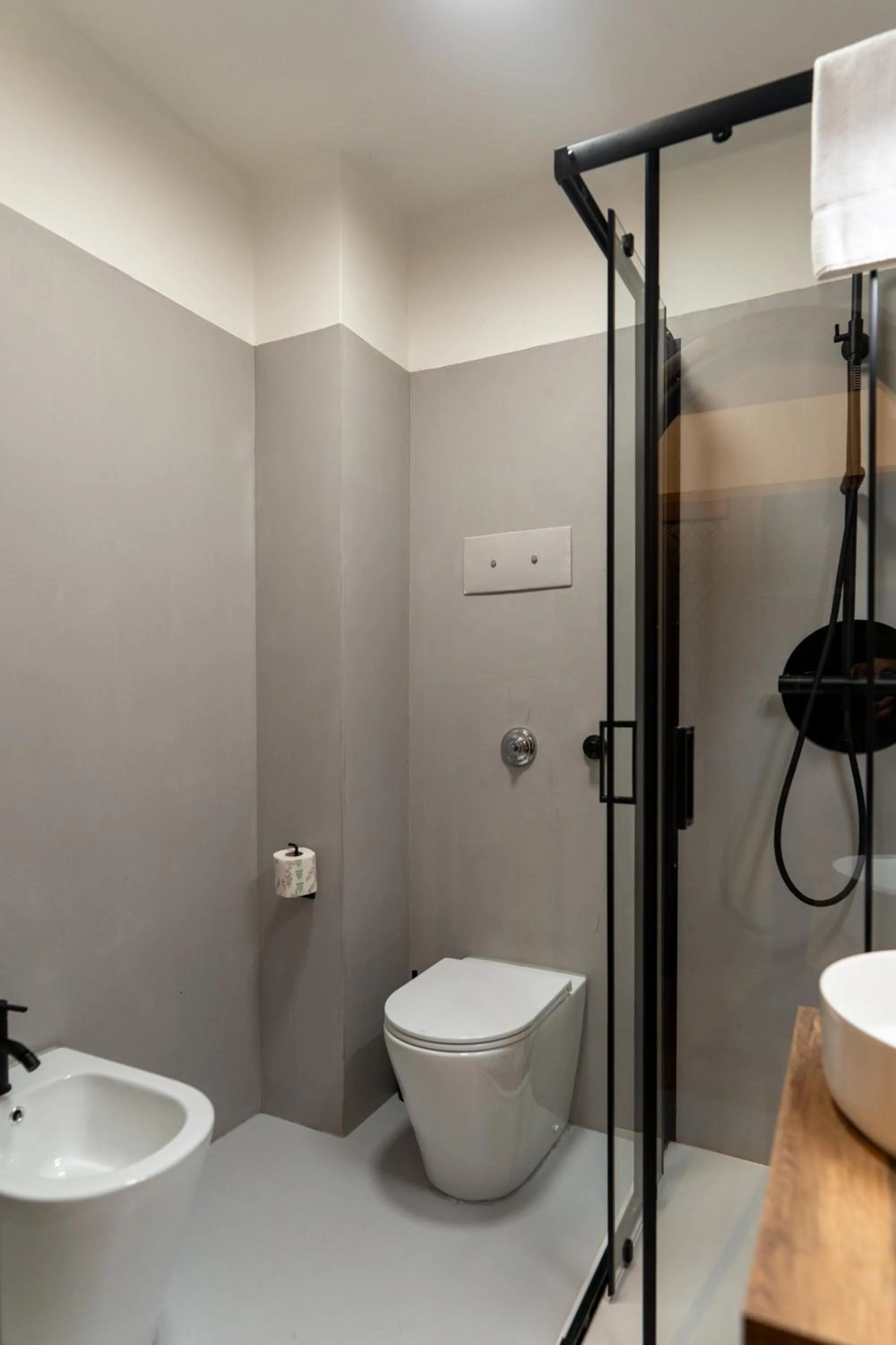 Toilet in Hotel Sporting