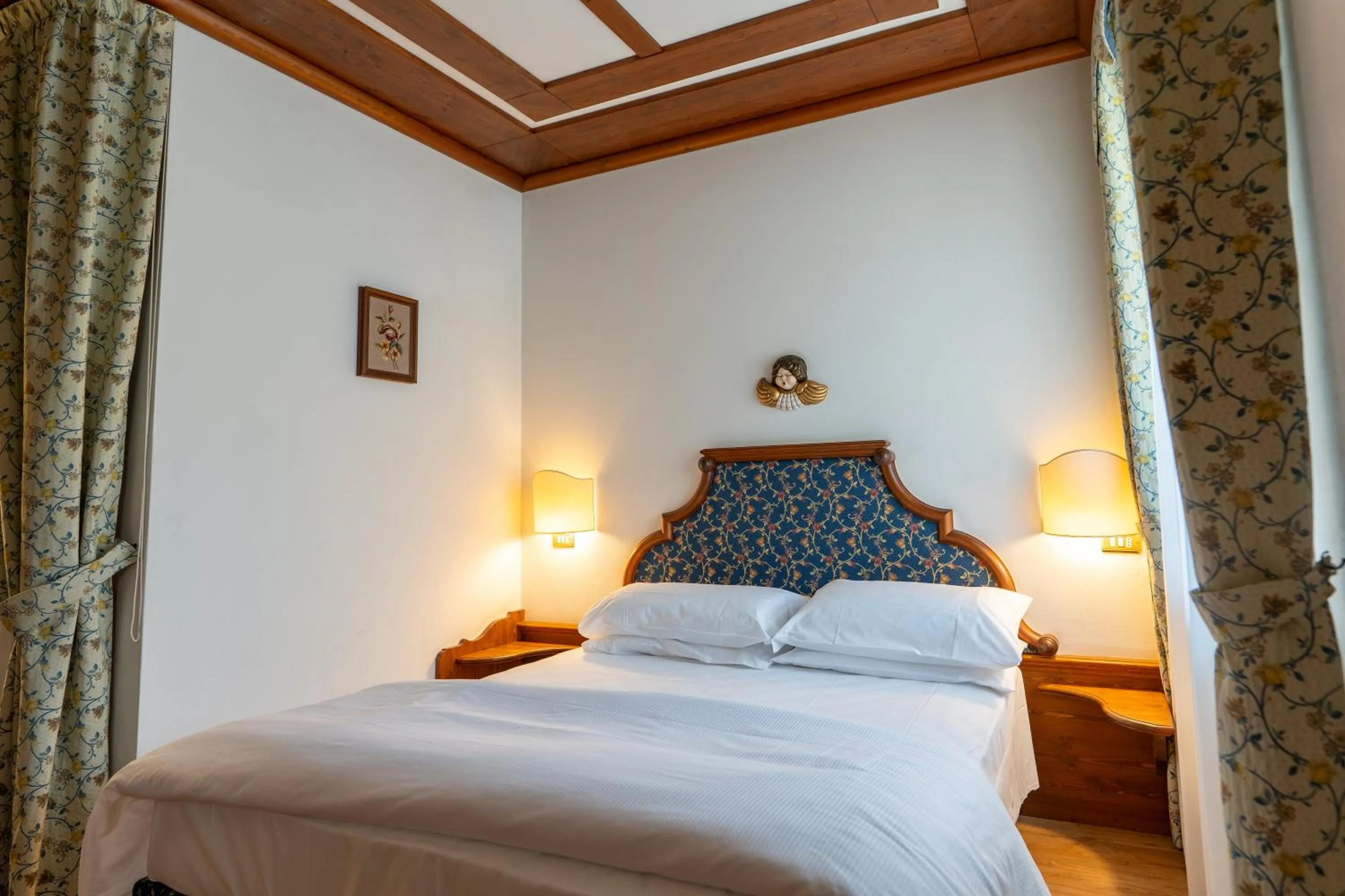 Bedroom, Bed in Hotel Sporting