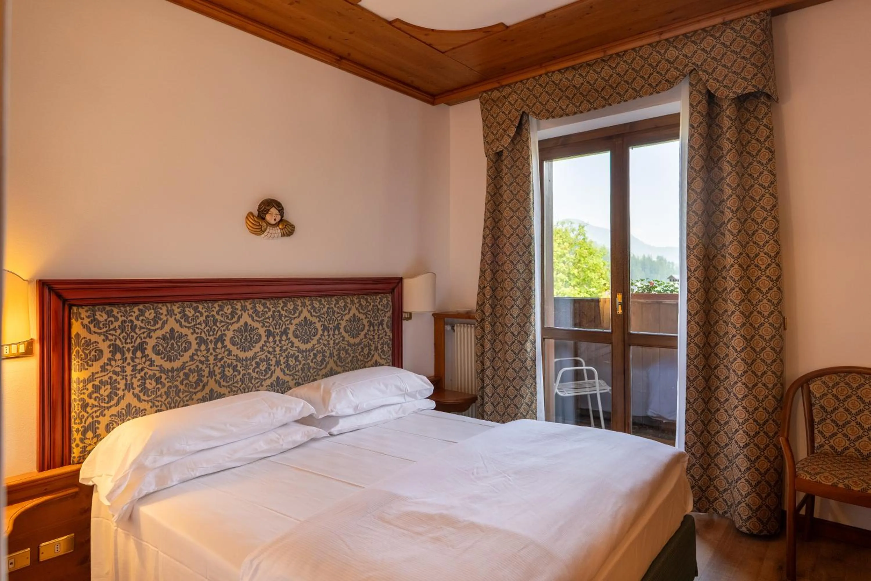 Bed in Hotel Sporting