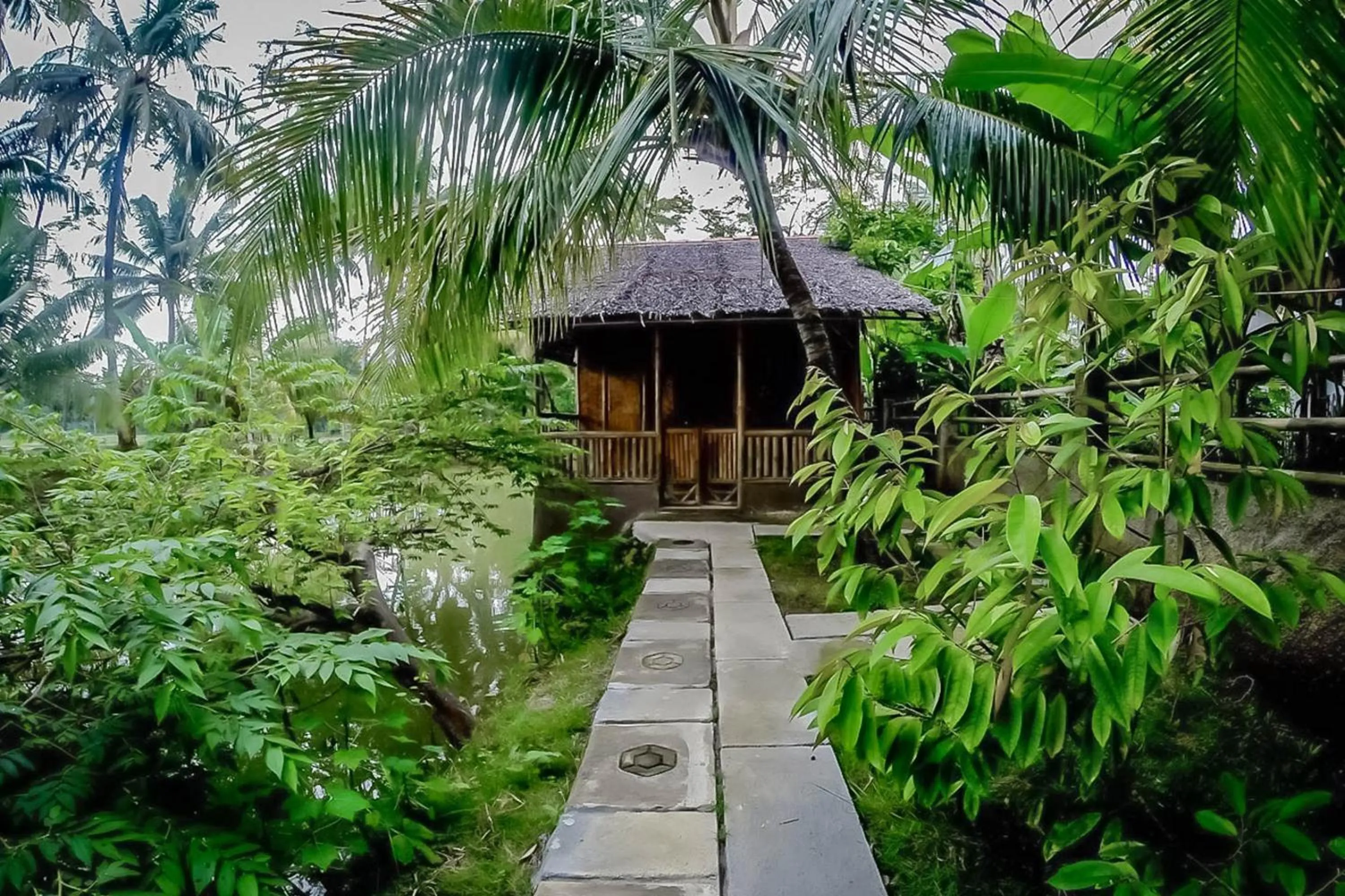 Facade/entrance in Baleku Bamboo Retreat