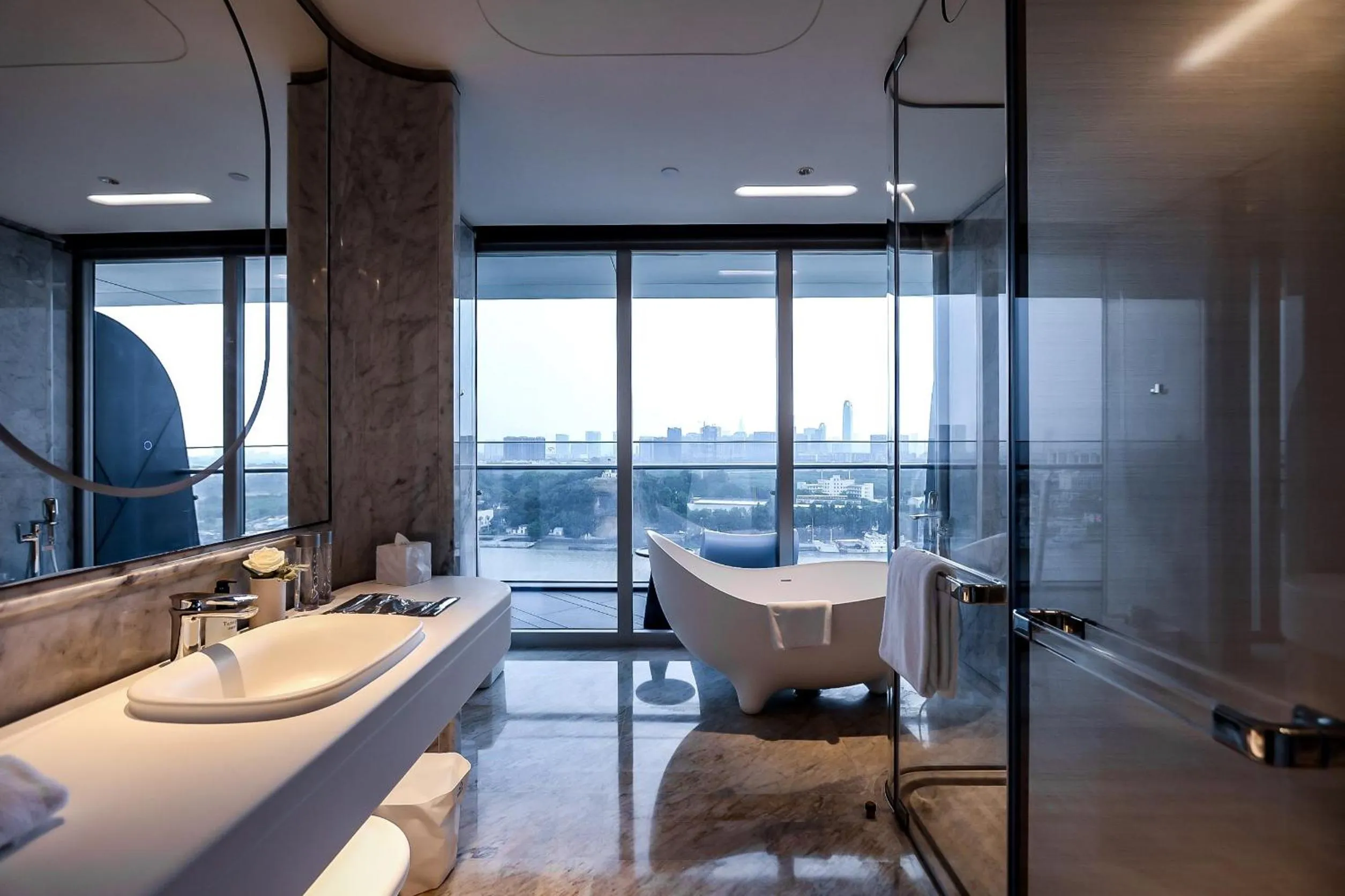 Bathroom in Vignette Collection The Xanadu Guangzhou, an IHG Hotel