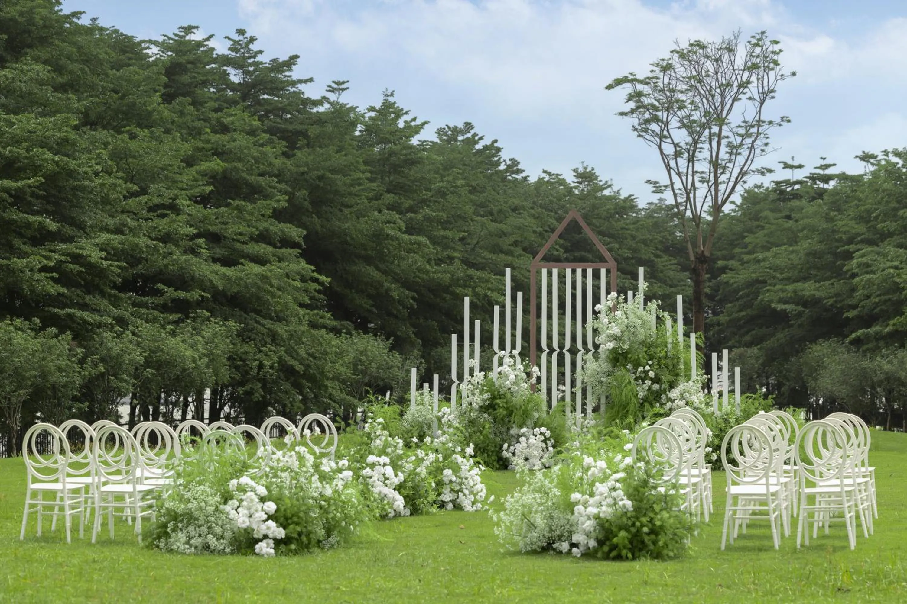 Meeting/conference room in Vignette Collection The Xanadu Guangzhou, an IHG Hotel