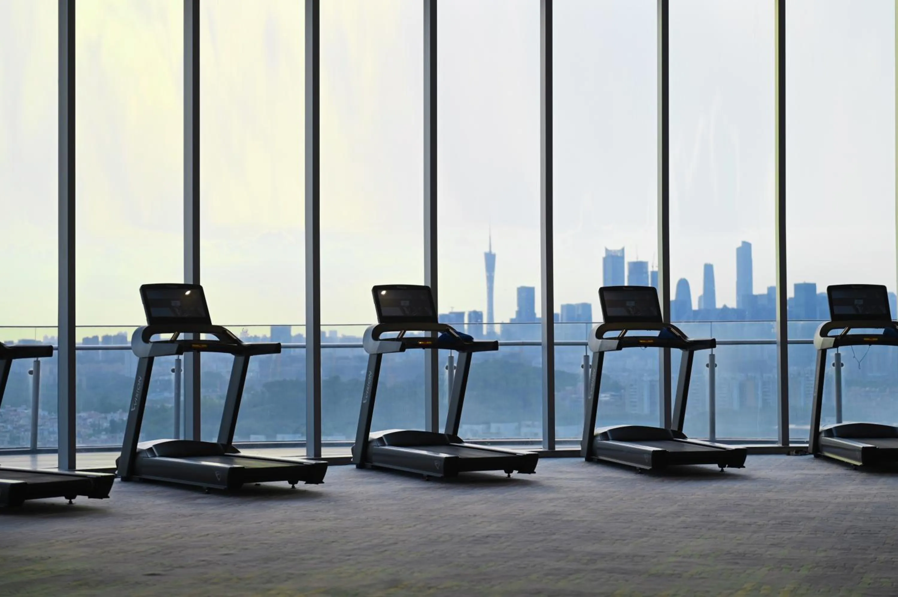 Fitness centre/facilities in Vignette Collection The Xanadu Guangzhou, an IHG Hotel