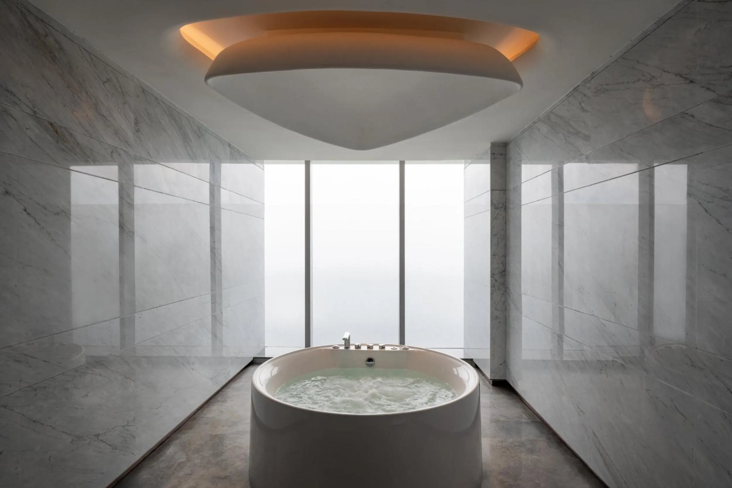 Lobby or reception in Vignette Collection The Xanadu Guangzhou, an IHG Hotel