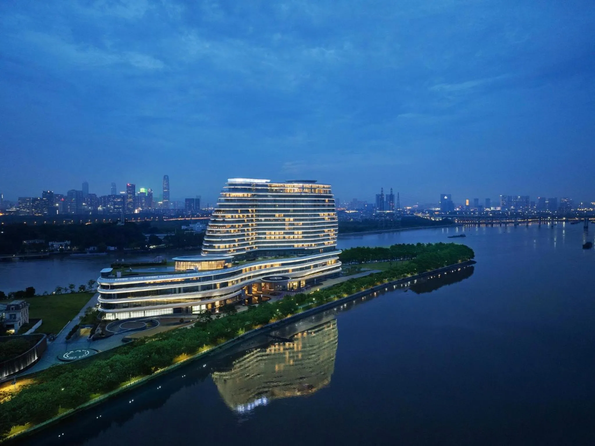 Property building in Vignette Collection The Xanadu Guangzhou, an IHG Hotel