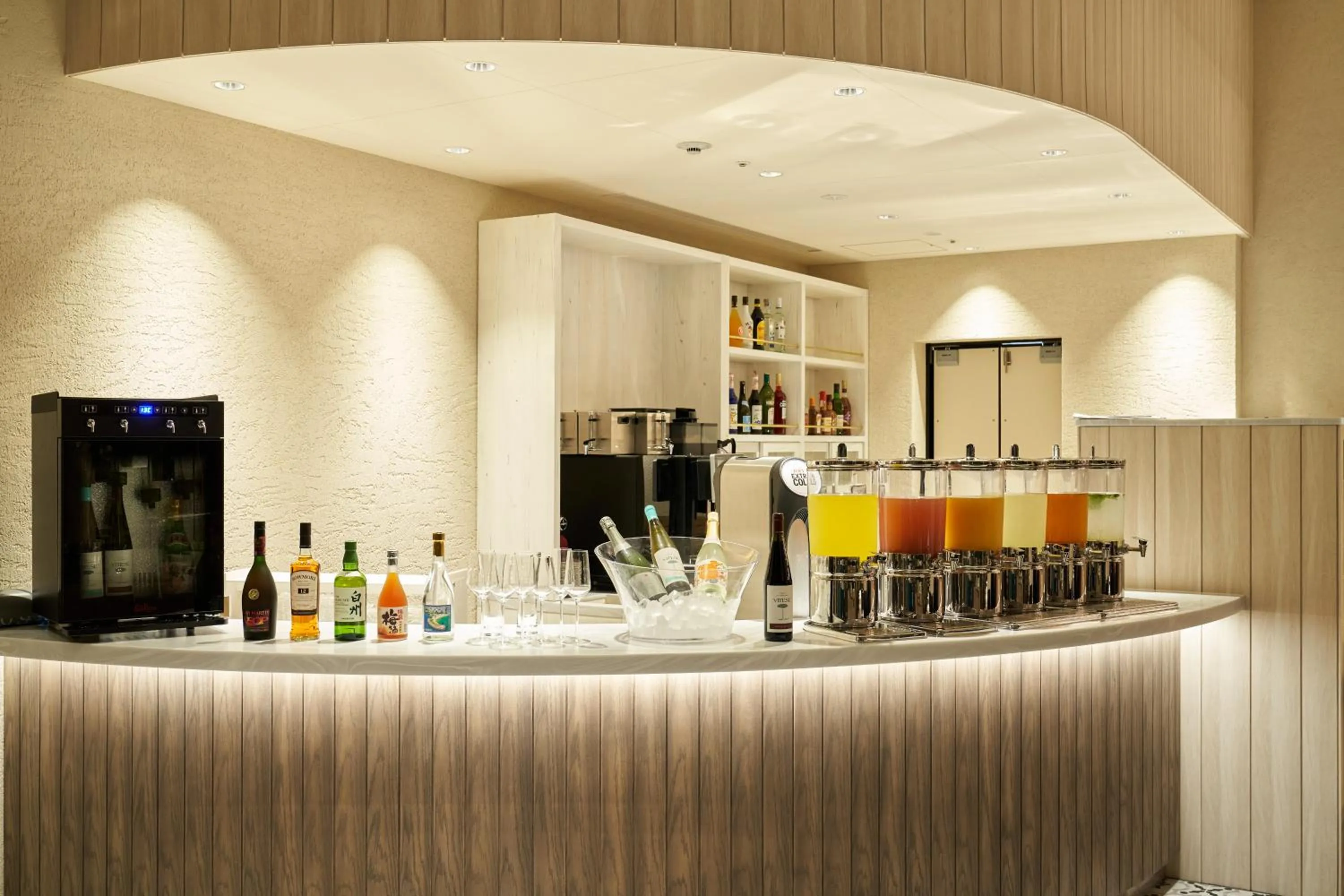 Restaurant/places to eat in Okinawa Prince Hotel Ocean View Ginowan