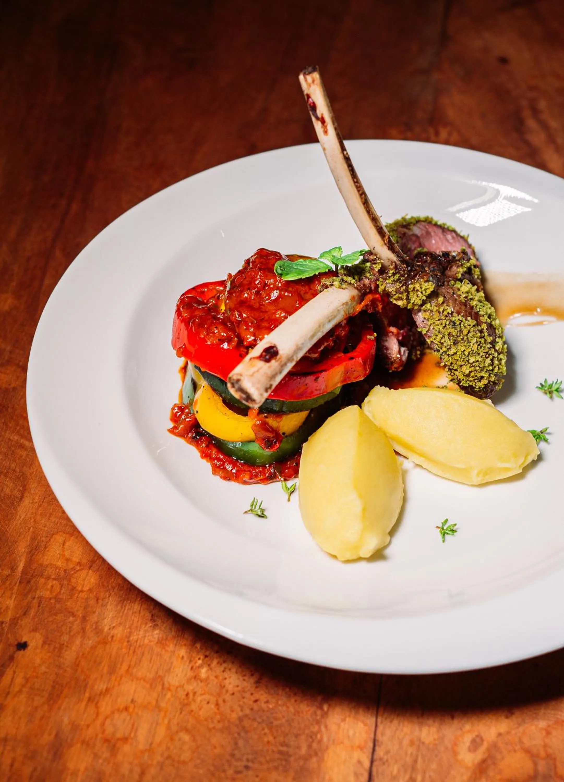 Lunch in Island Luxury Boutique Hotel - Fulhadhoo