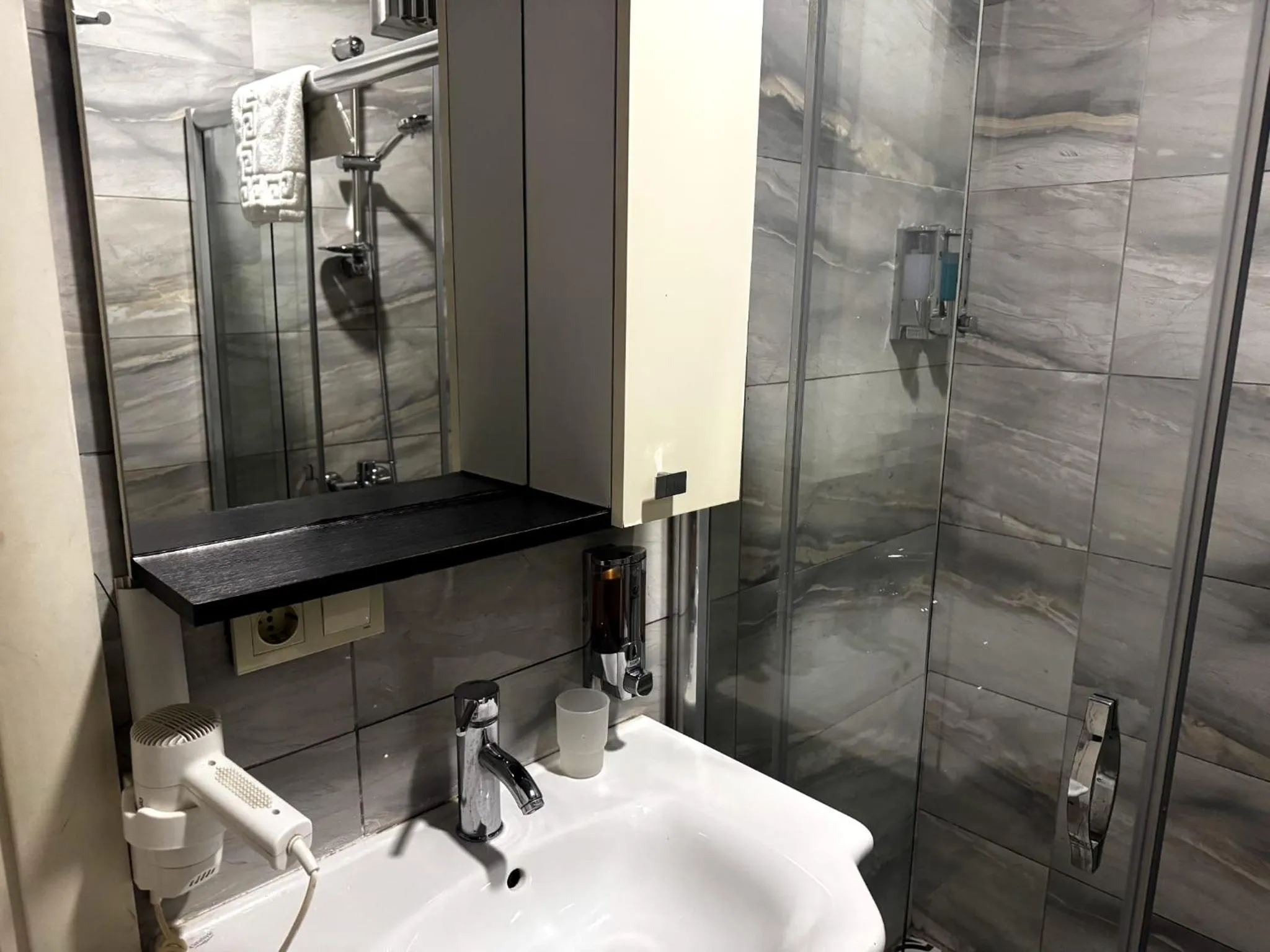 Bathroom in Miss City Hotel Taksim