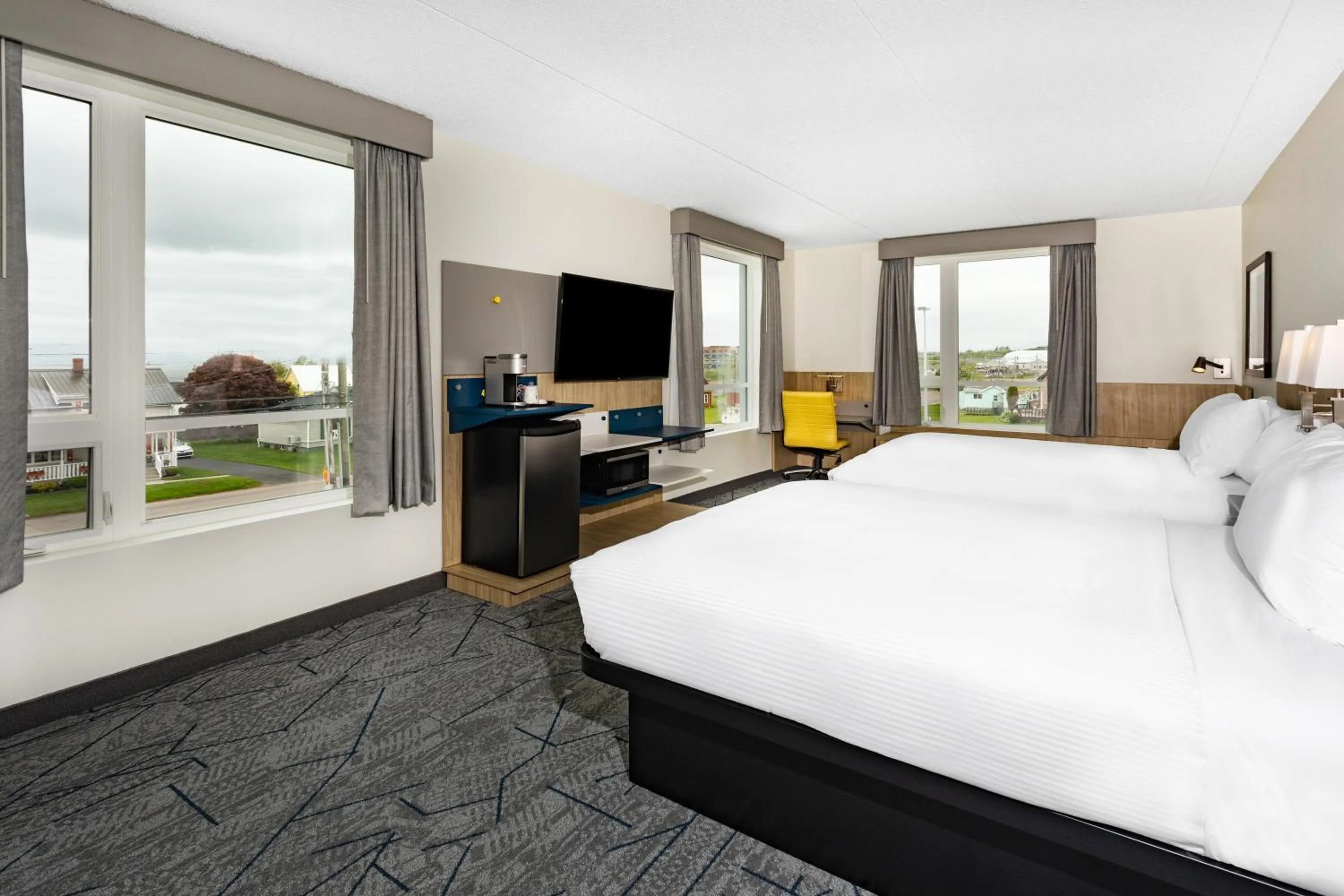 Bed in Microtel Inn & Suites by Wyndham Summerside