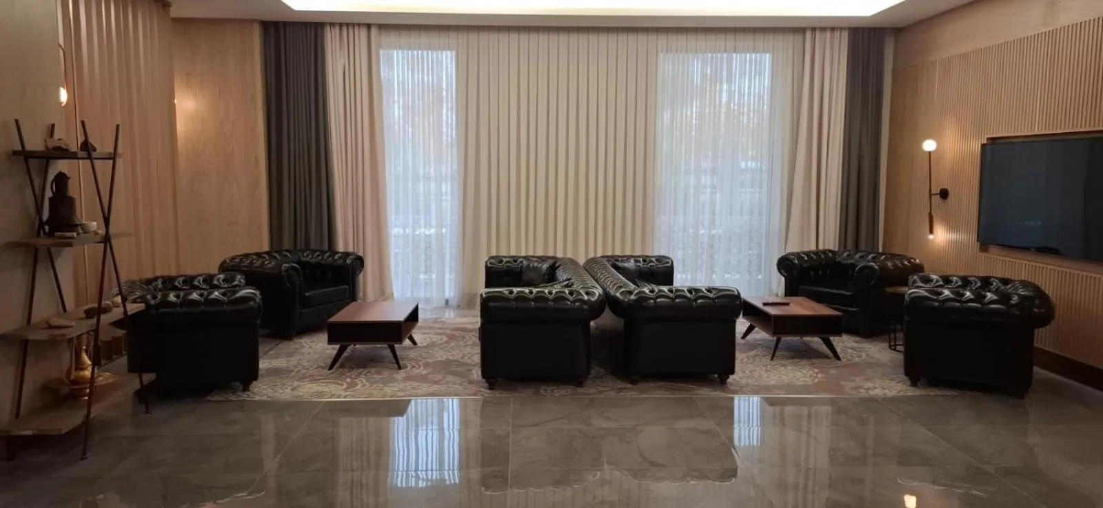 Lobby or reception in Ramada by Wyndham Adiyaman