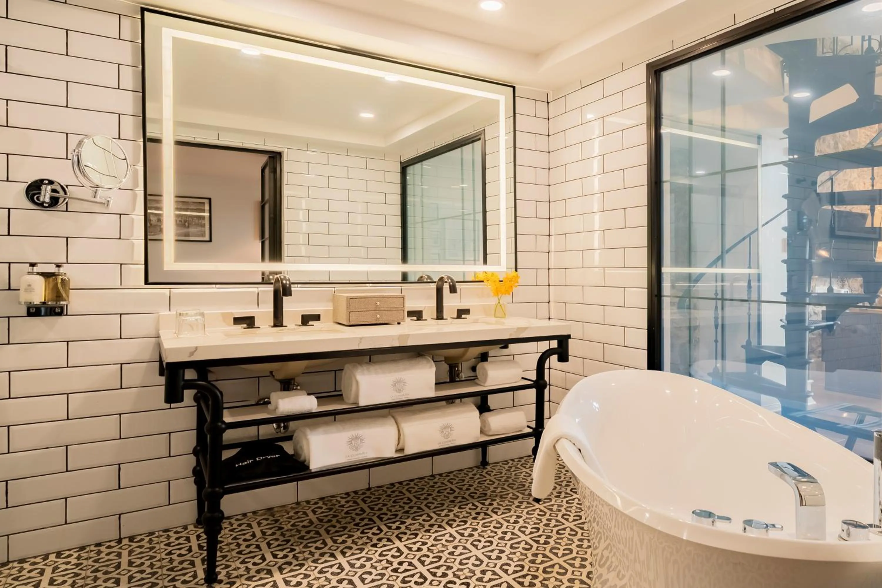 Hotel La Compañía Casco Antiguo