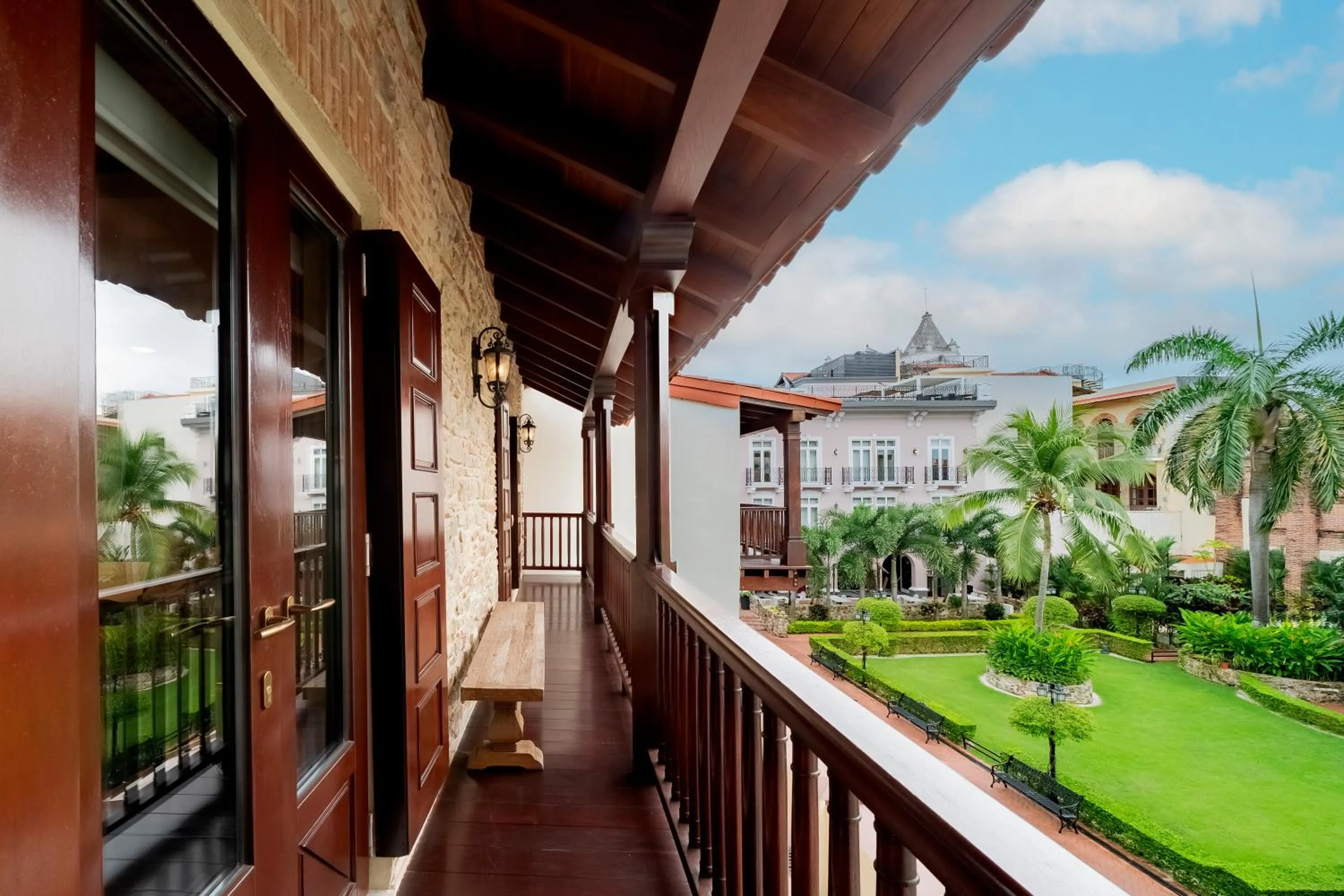 Hotel La Compañía Casco Antiguo