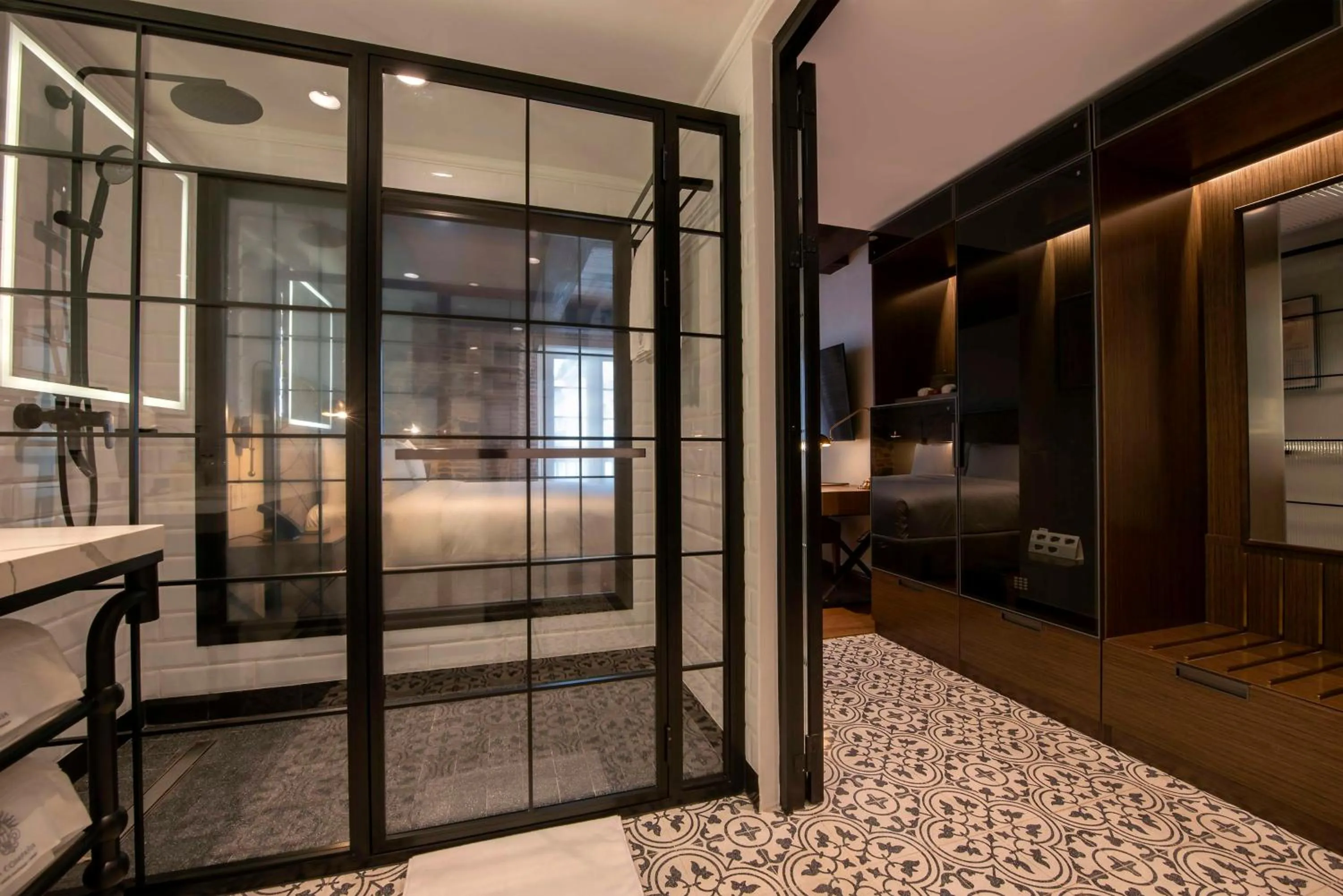 Queen Room with Courtyard View in Hotel La Compañía Casco Antiguo