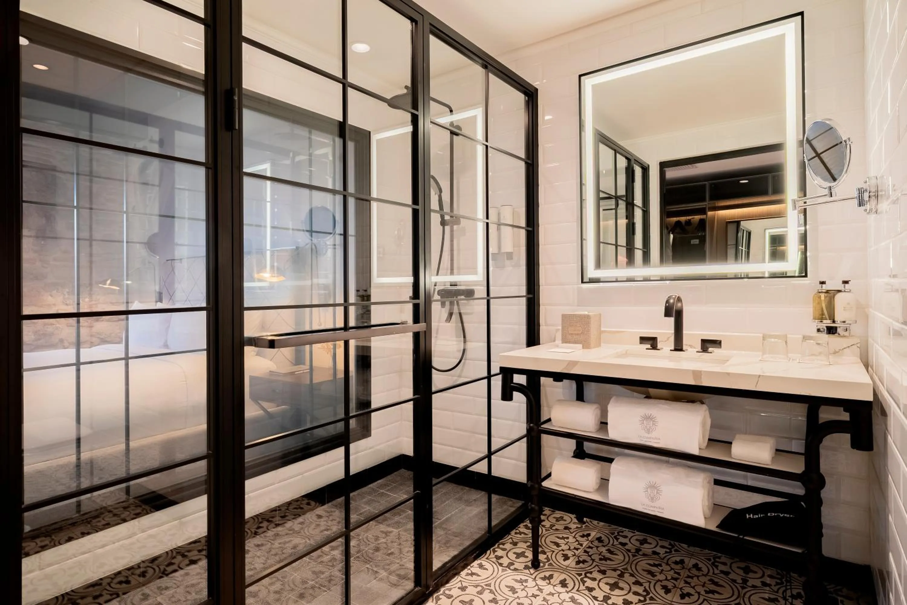 Hotel La Compañía Casco Antiguo