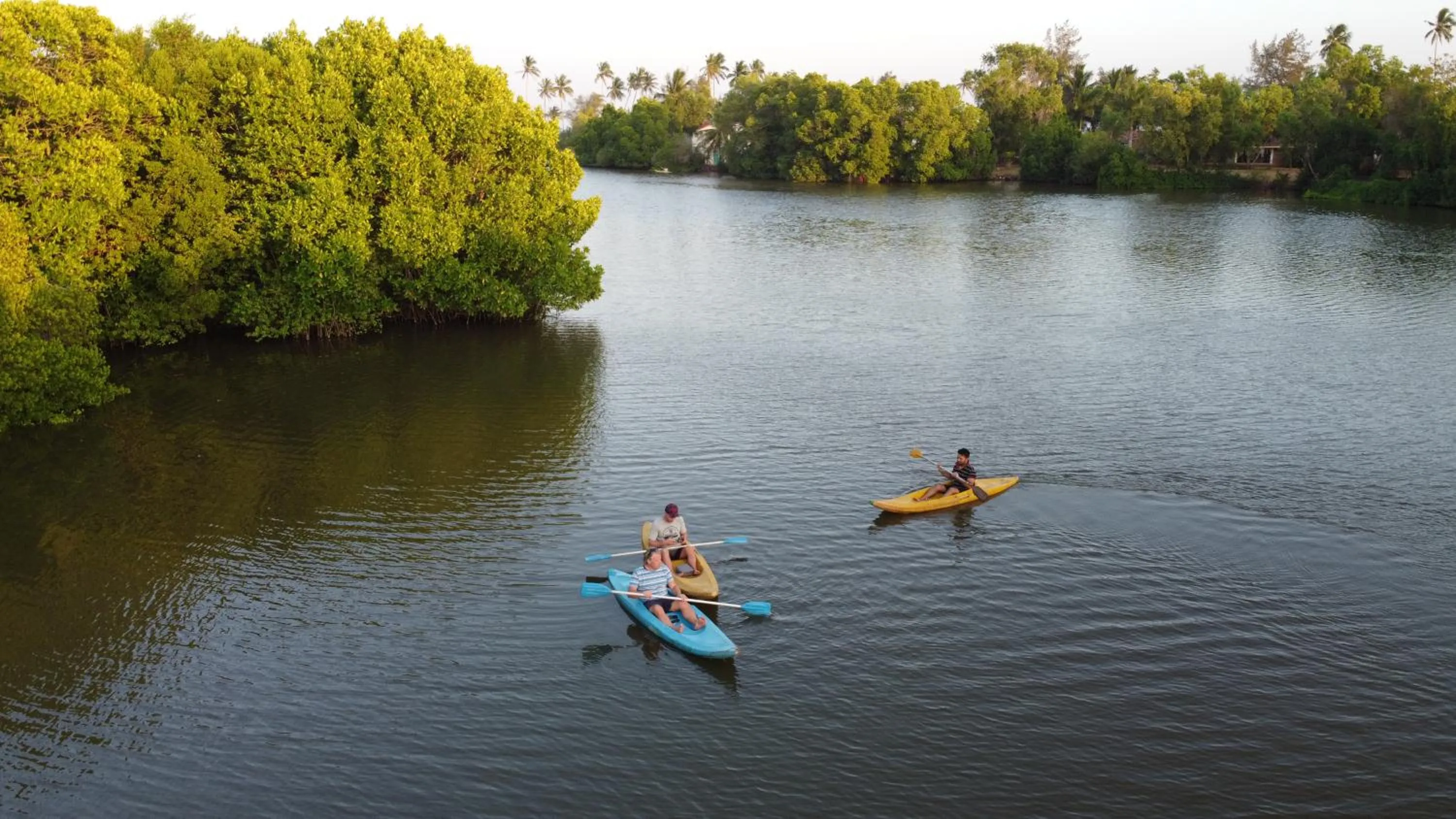 Fishing in Marakolliya Beach Resort