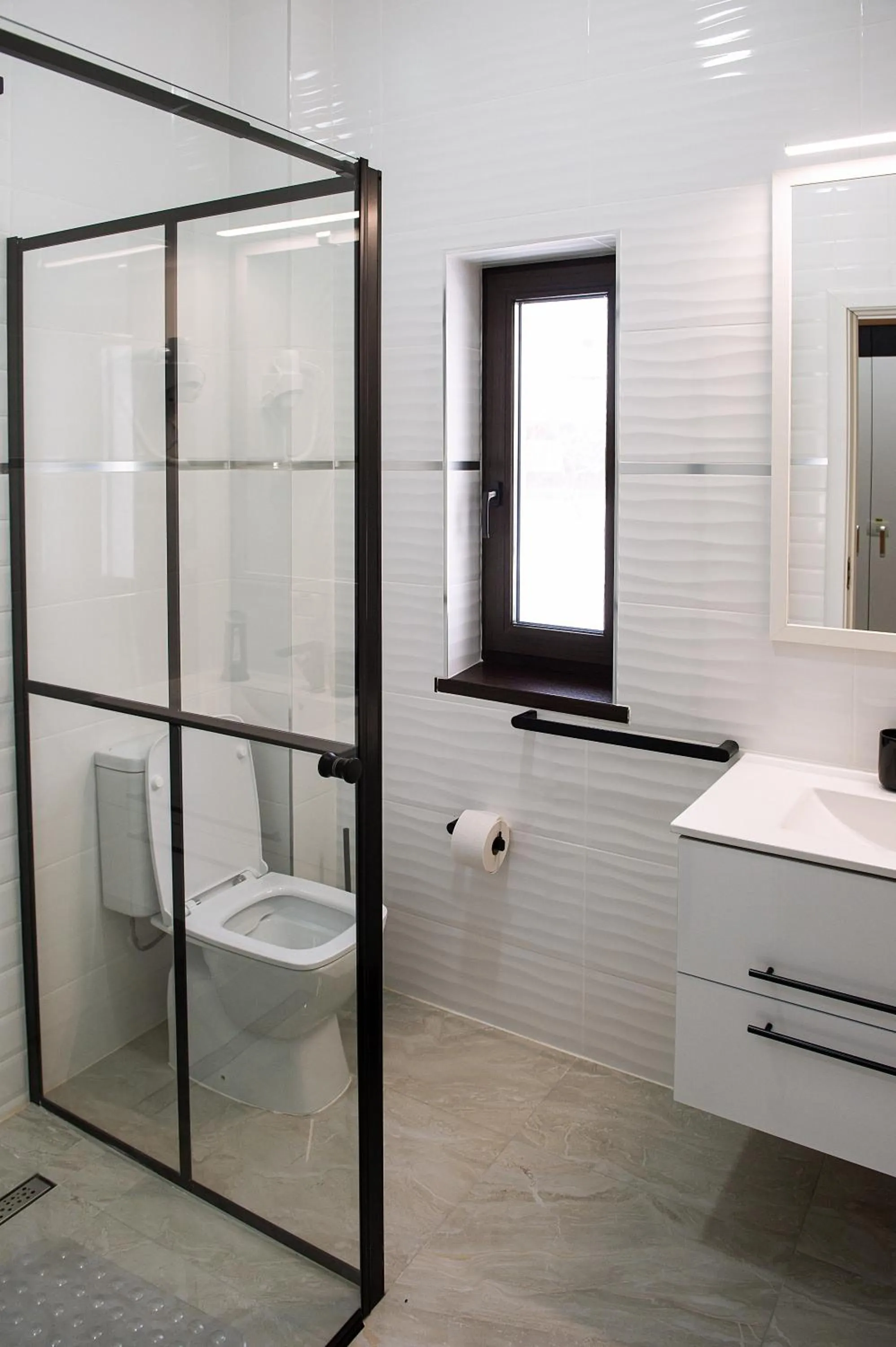 Bathroom in Complex Pescăresc Gura Repezii Borșa