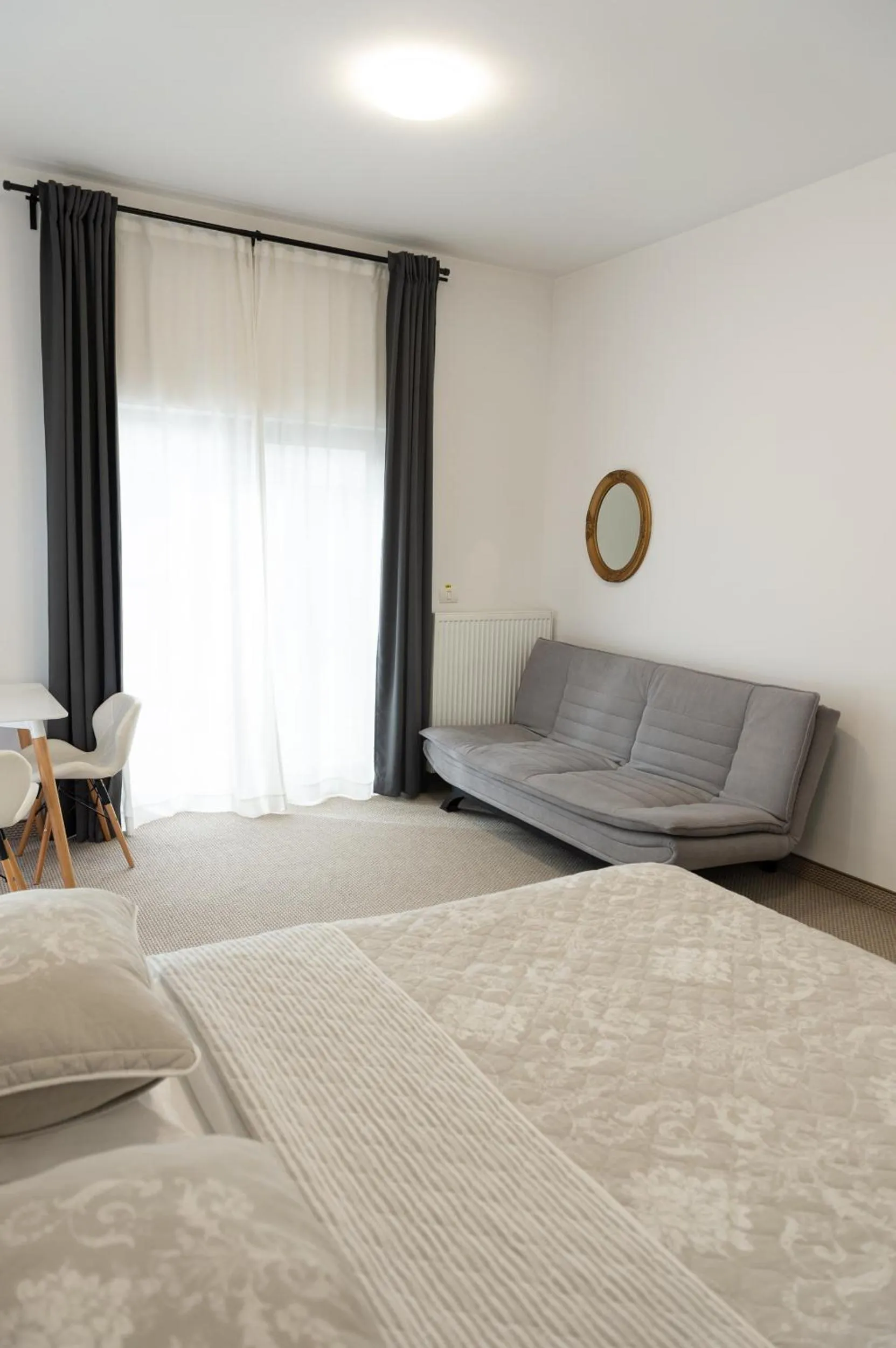 Photo of the whole room, Bed in Complex Pescăresc Gura Repezii Borșa