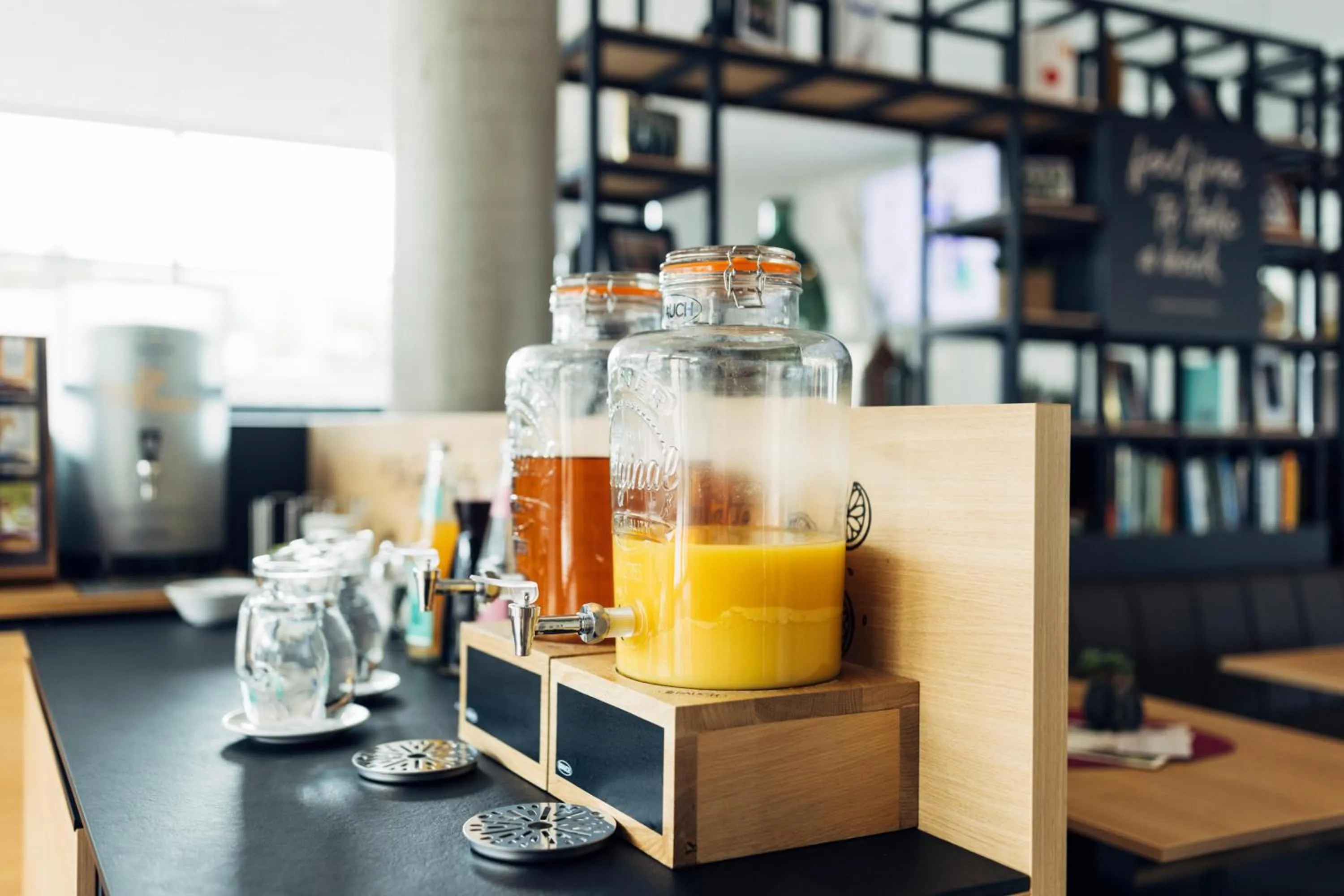 Restaurant/places to eat in harry's home Telfs hotel & apartments