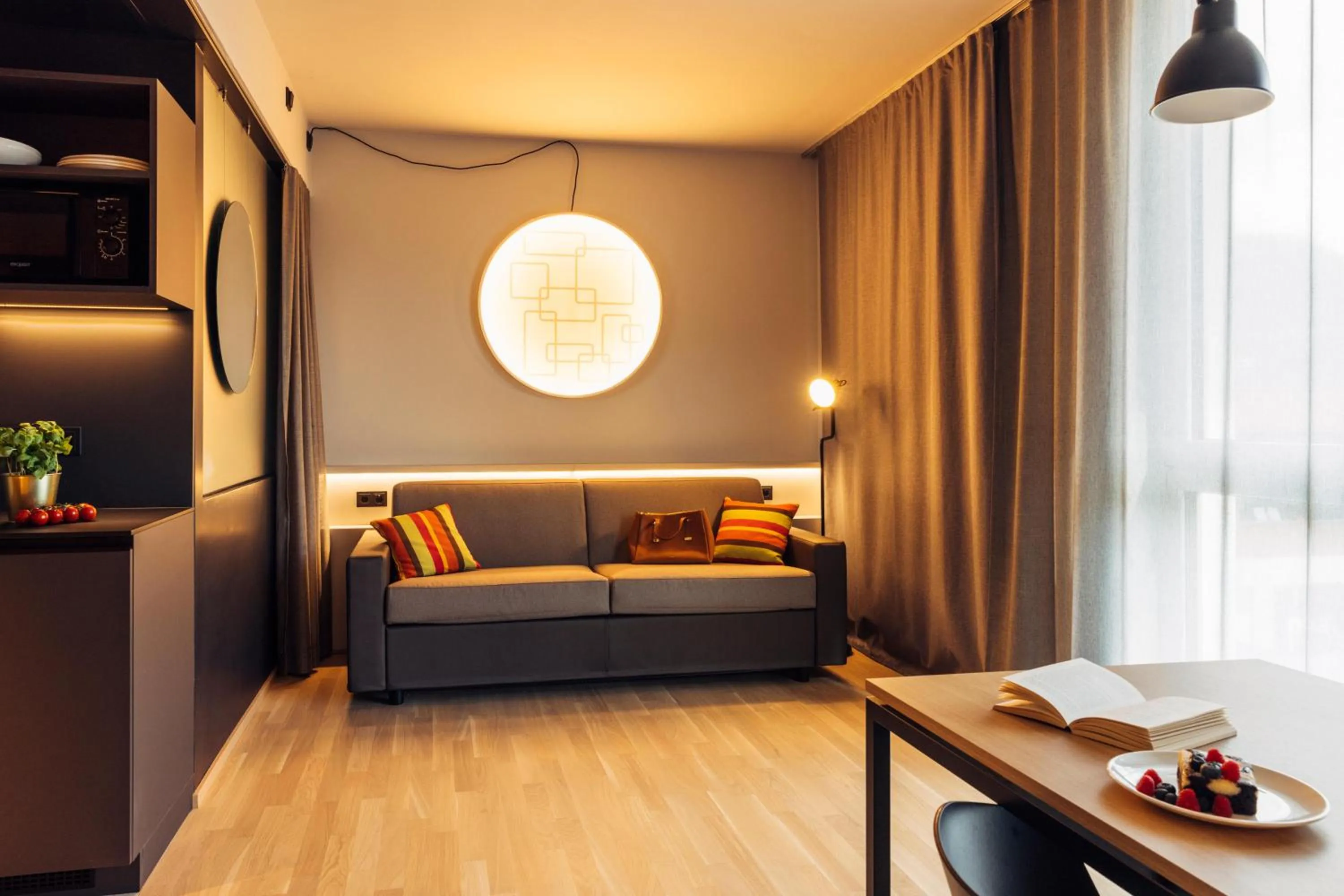 Photo of the whole room in harry's home Telfs hotel & apartments