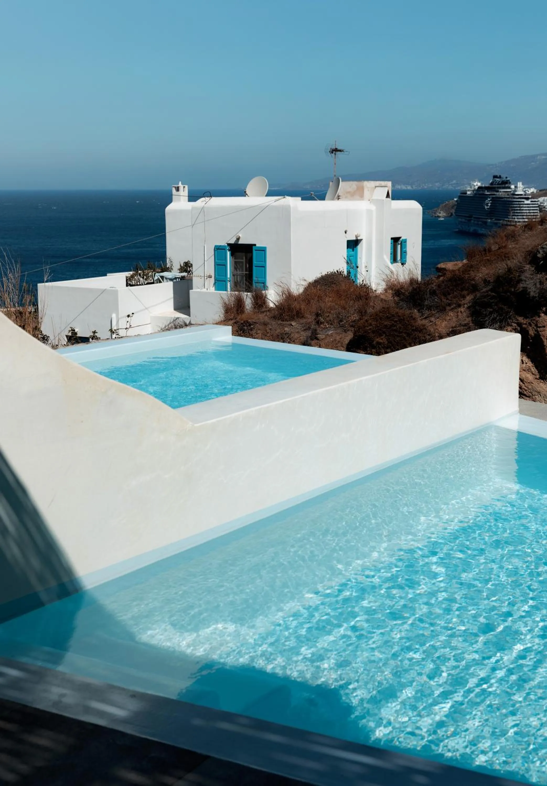 Pool view in Arocaria Mykonos