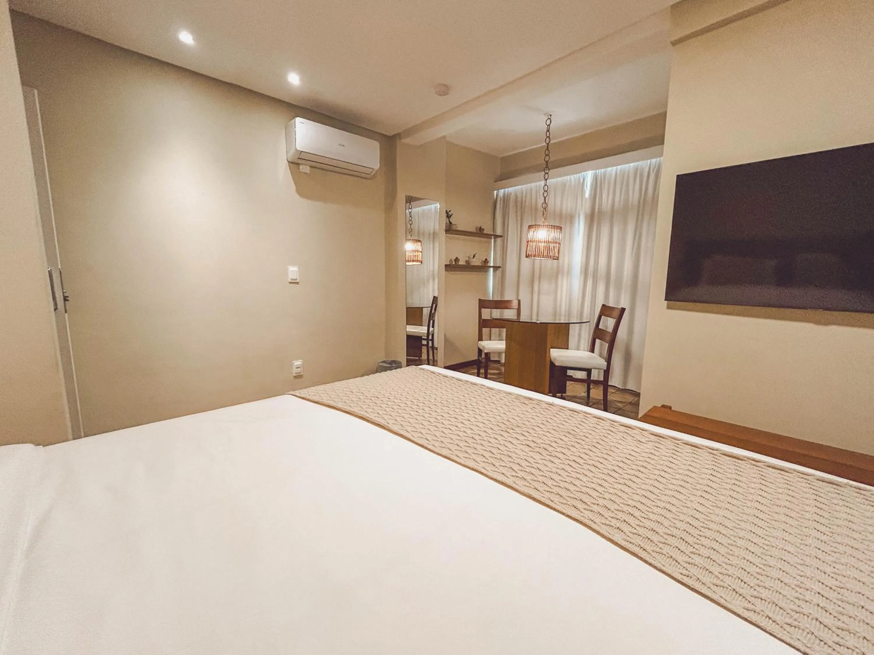 Bed in Kastel Jampa Hotel