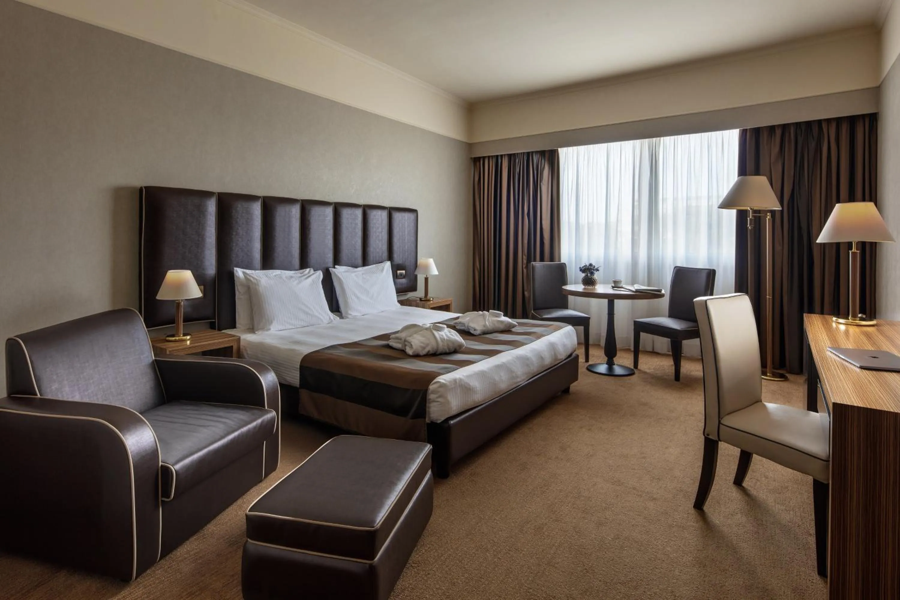 Photo of the whole room, Bed in Holiday Inn Rome - Eur Parco Dei Medici by IHG