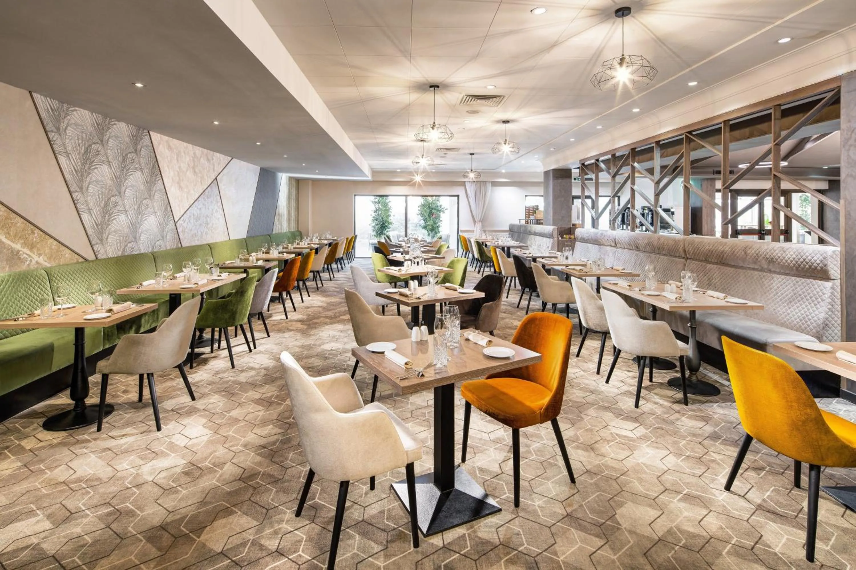 Restaurant/places to eat in Holiday Inn Rome - Eur Parco Dei Medici by IHG