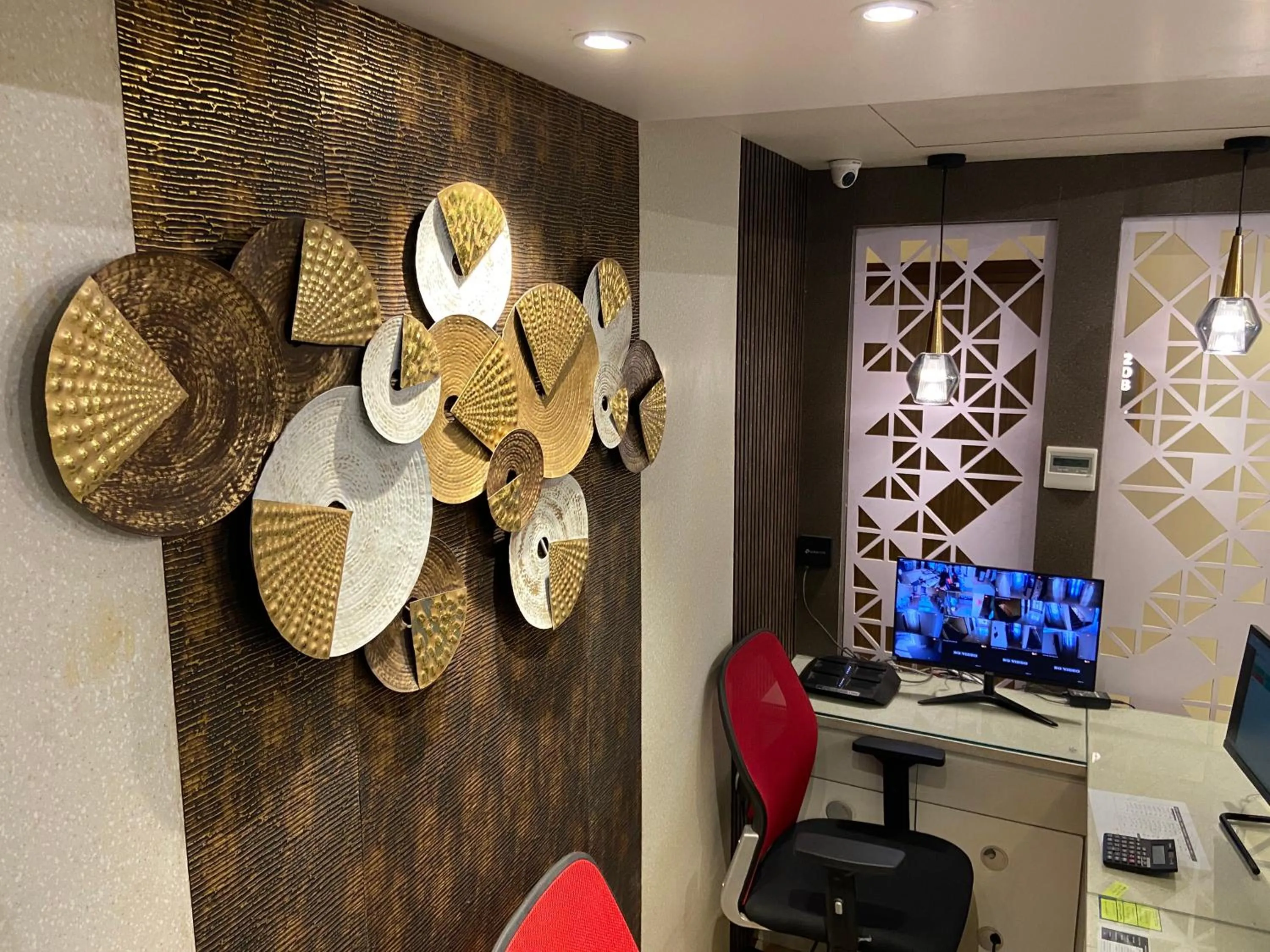 Lobby or reception in Dash Hotels - Affordable Luxury