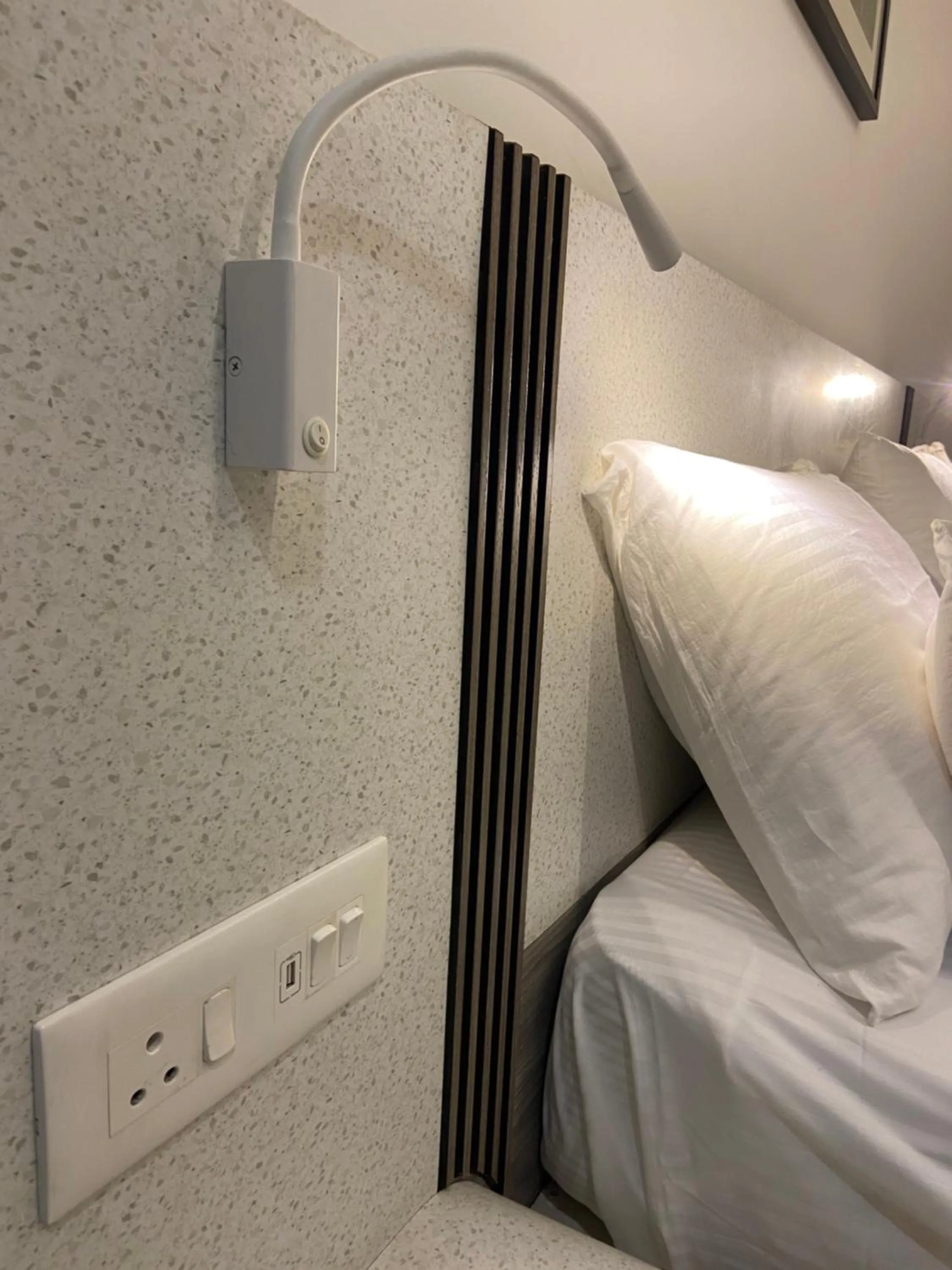 Bedroom, Bed in Dash Hotels - Affordable Luxury