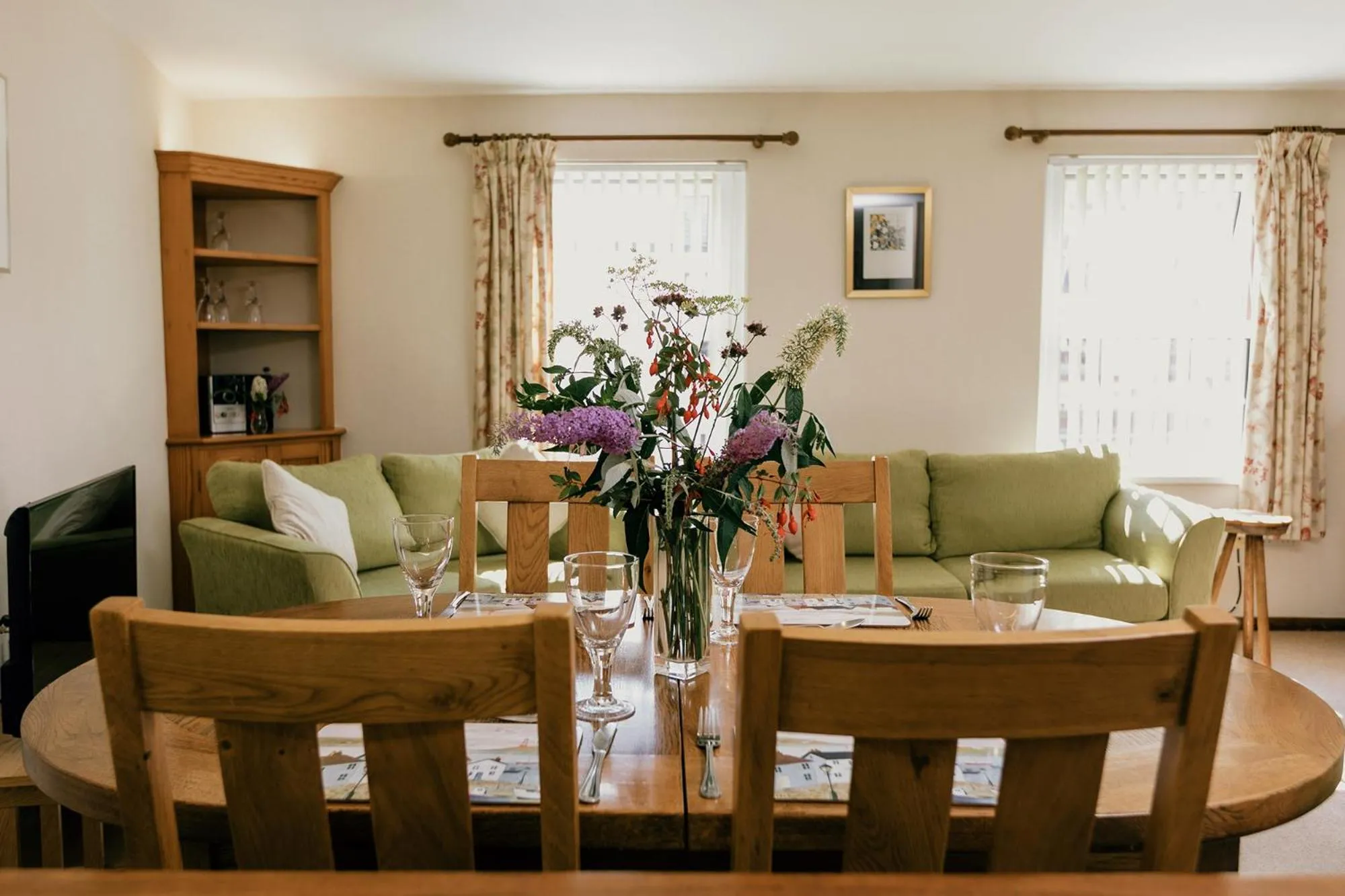 Living room in Galwad y Mor