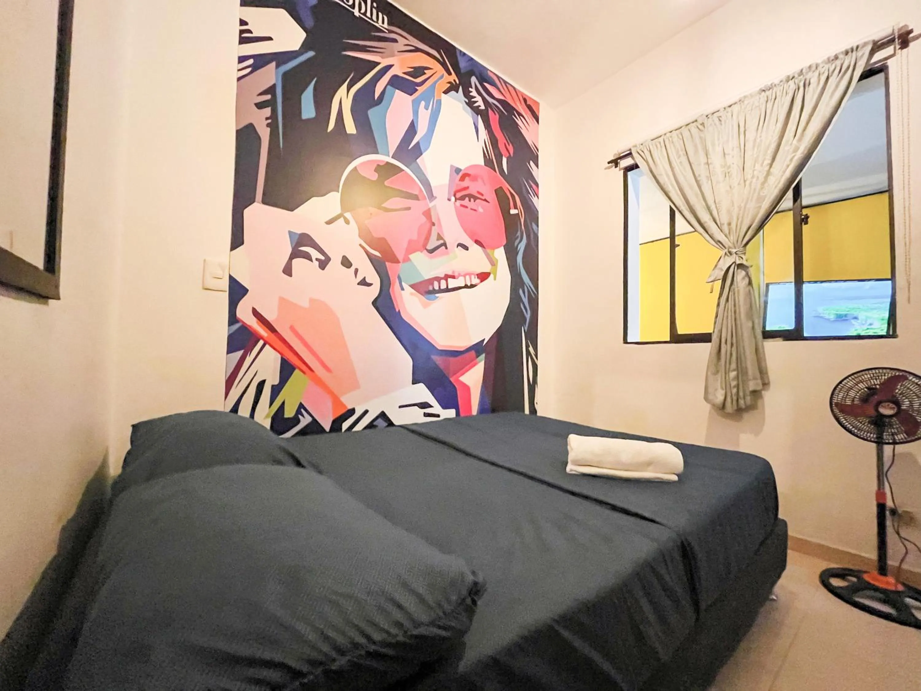 Decorative detail, Bed in Casa Clandestina Guest House