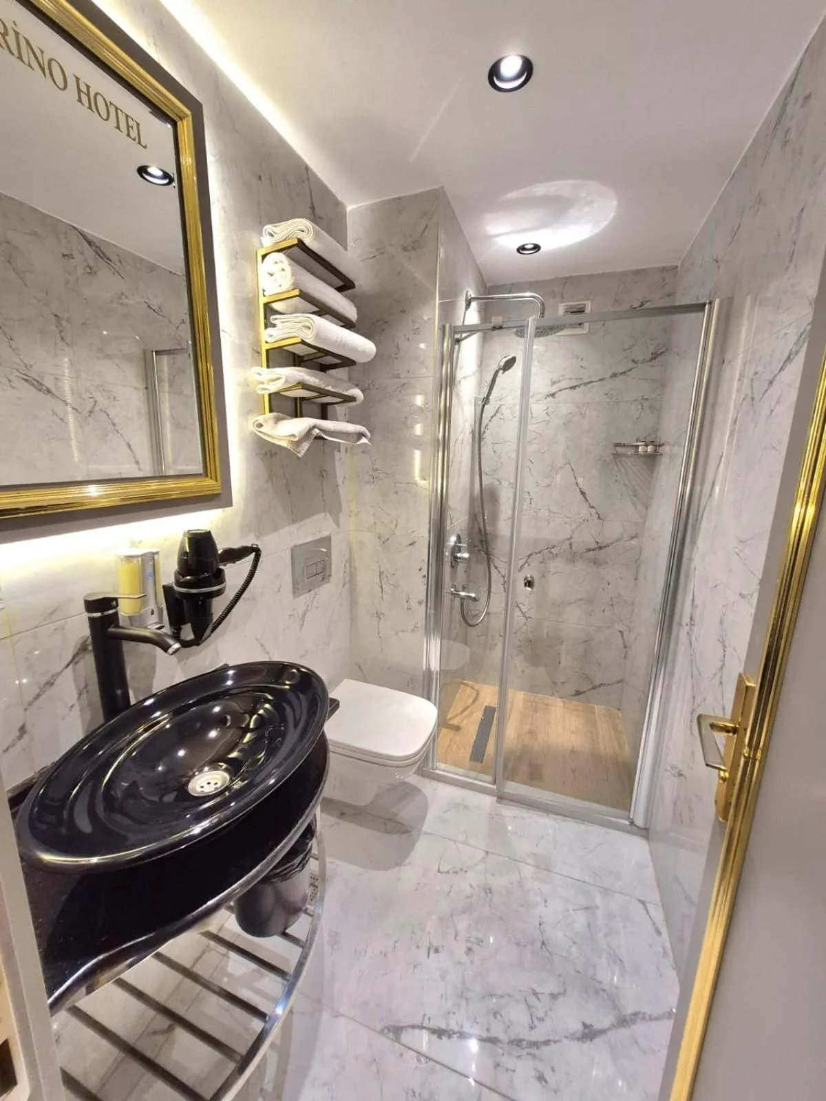 Toilet in Taksim La Marino Hotel