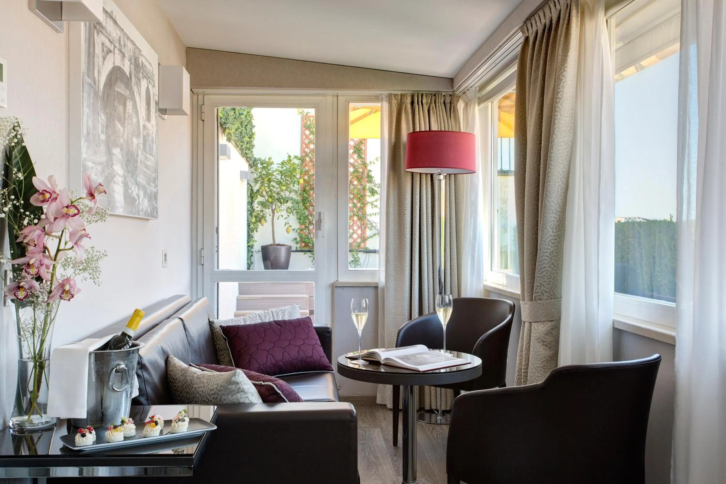 Living room in Hotel Artemide